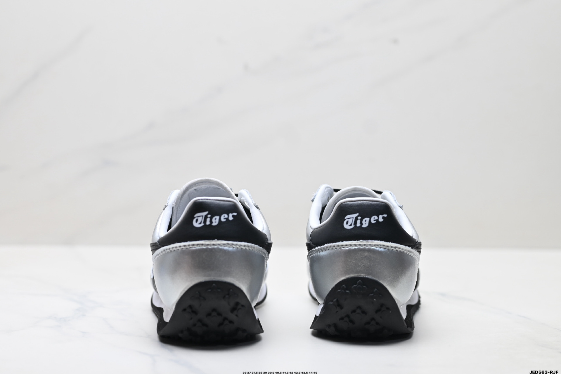 Onitsuka Tiger鬼塚虎 Edr 78 舒适百搭防滑耐磨 低帮跑步鞋 1183C530-020