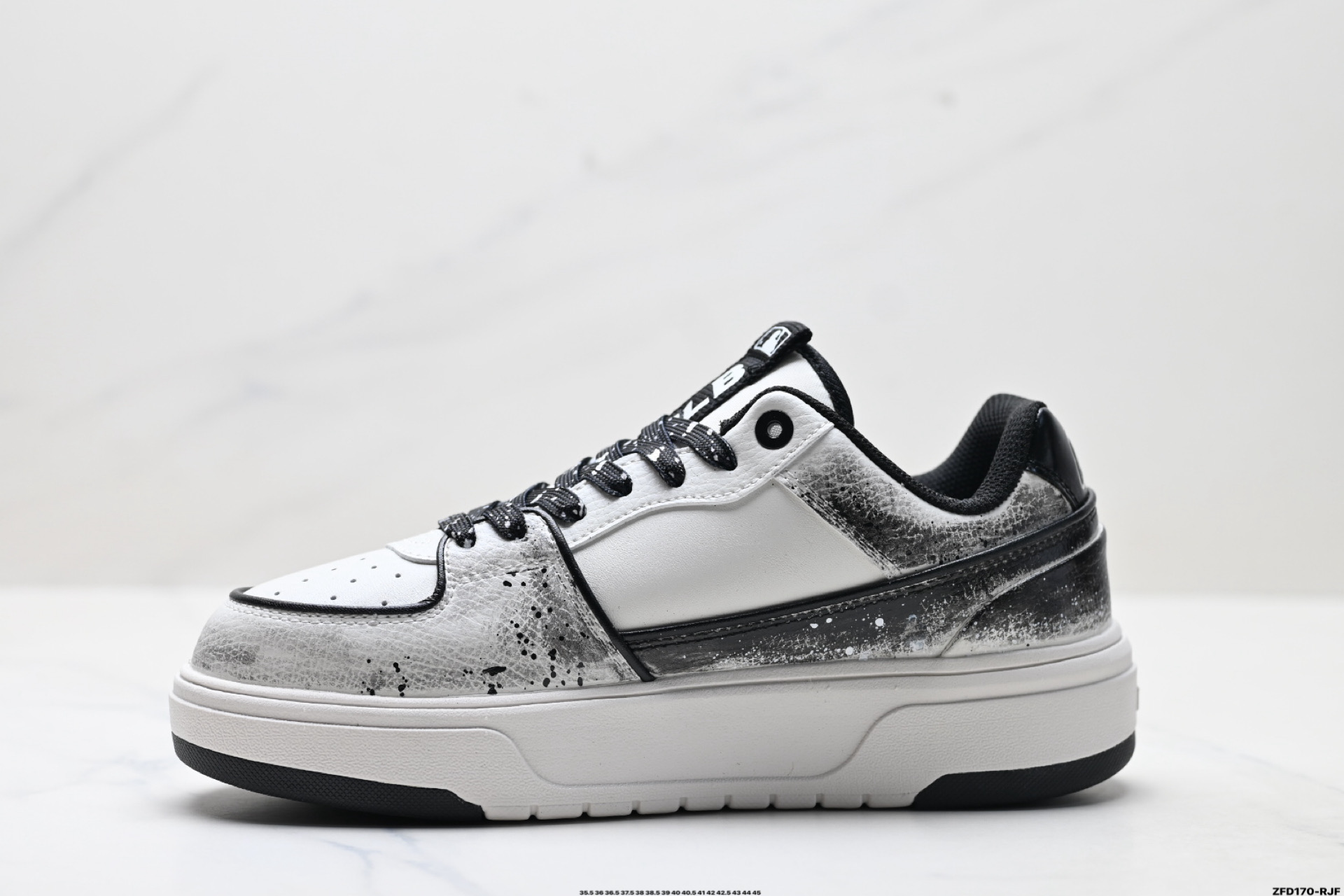 MLB Chunky Liner PU ‘DIY定制’ 简约时尚 百搭 包裹性保暖防滑防水减震 低帮 板鞋 3ASXCA12N