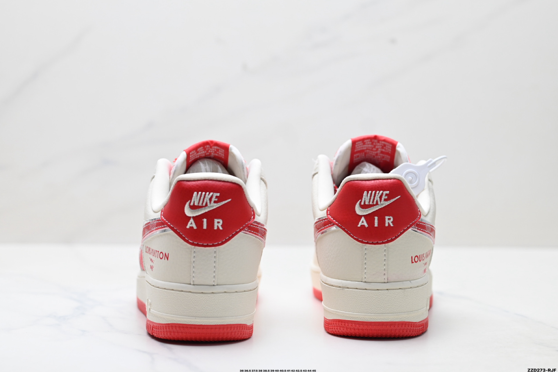 NIKE AIR FORCE 1‘07 LV8 XL1979-109