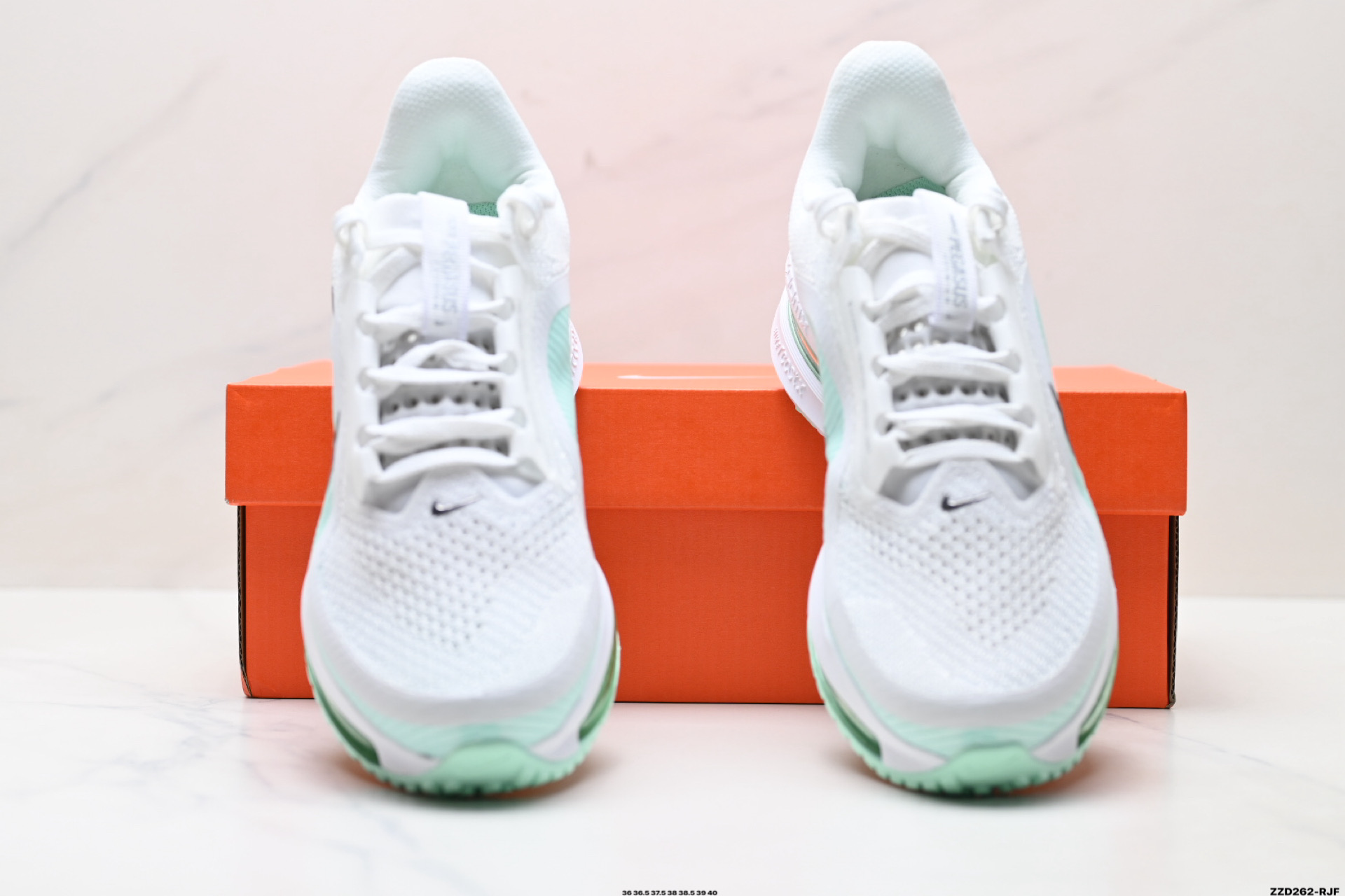 Nike Air Zoom Pegasus Premium 耐克 新款气垫缓震休闲跑步鞋 HQ2593-103