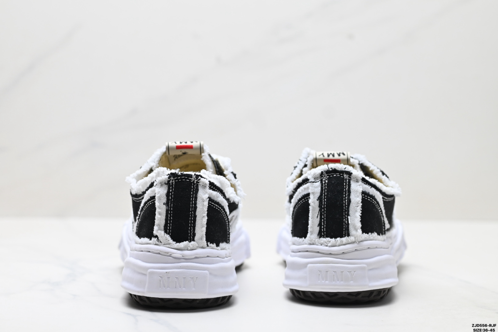 MIHARA YASUHIRO三原康裕 Hank 运动 低帮 MMY时尚帆布板鞋 溶解洞洞凉鞋变形溶解雪糕