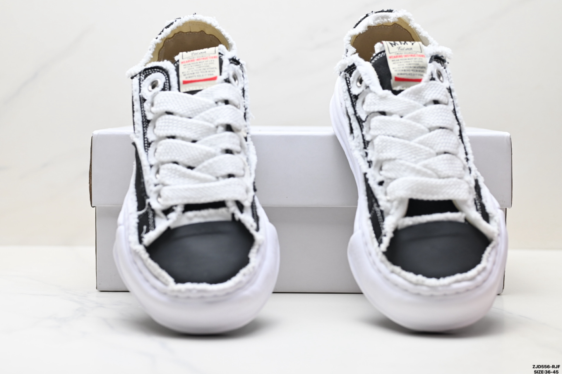 MIHARA YASUHIRO三原康裕 Hank 运动 低帮 MMY时尚帆布板鞋 溶解洞洞凉鞋变形溶解雪糕