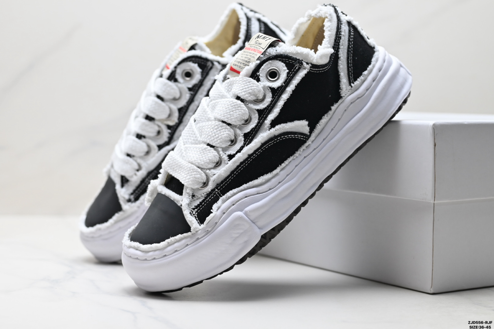 MIHARA YASUHIRO三原康裕 Hank 运动 低帮 MMY时尚帆布板鞋 溶解洞洞凉鞋变形溶解雪糕