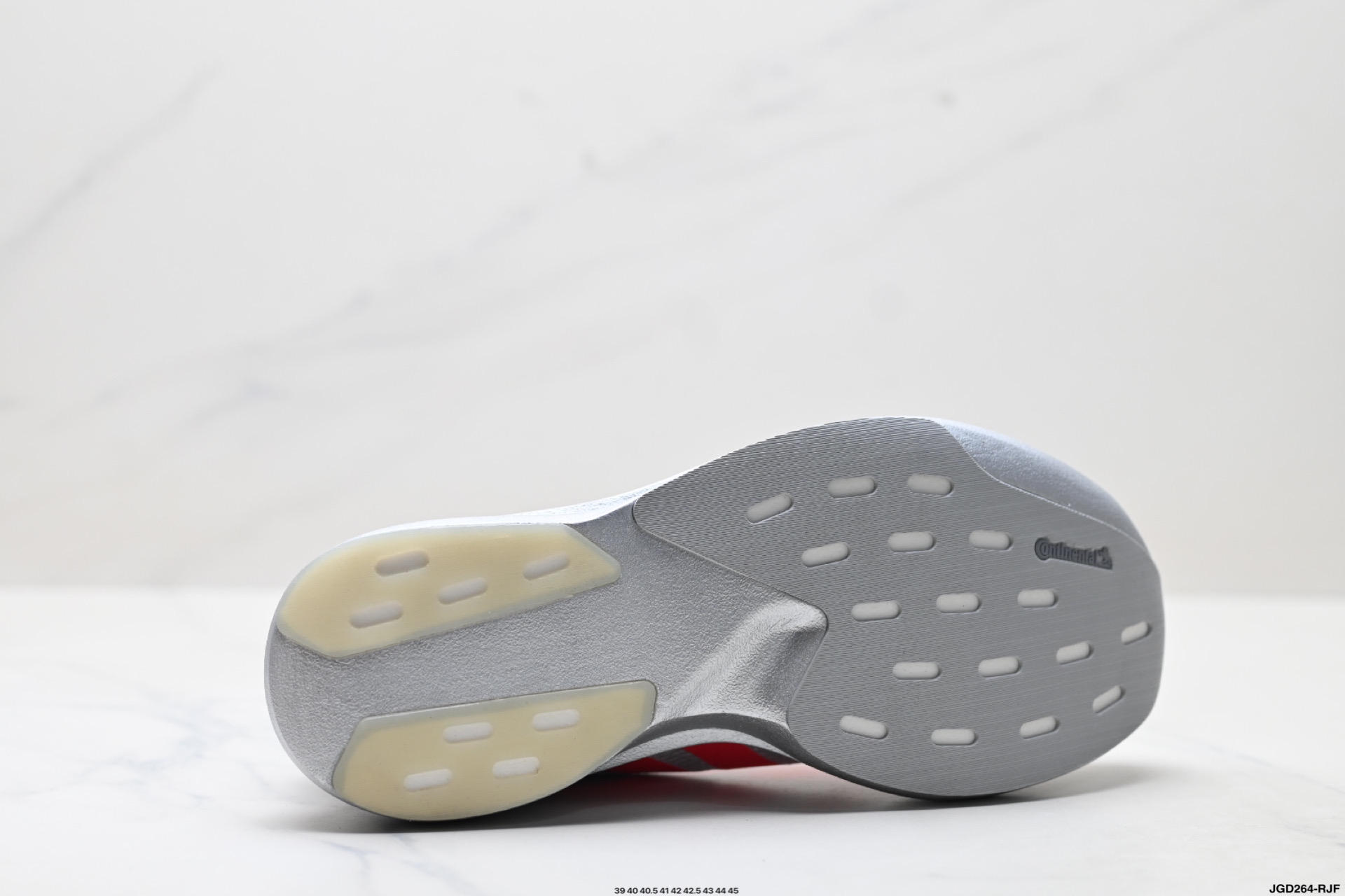 Adidas Adizero Pro Evo SL 阿迪达斯 舒适百搭防滑耐磨 低帮 休闲跑步鞋 KI3381