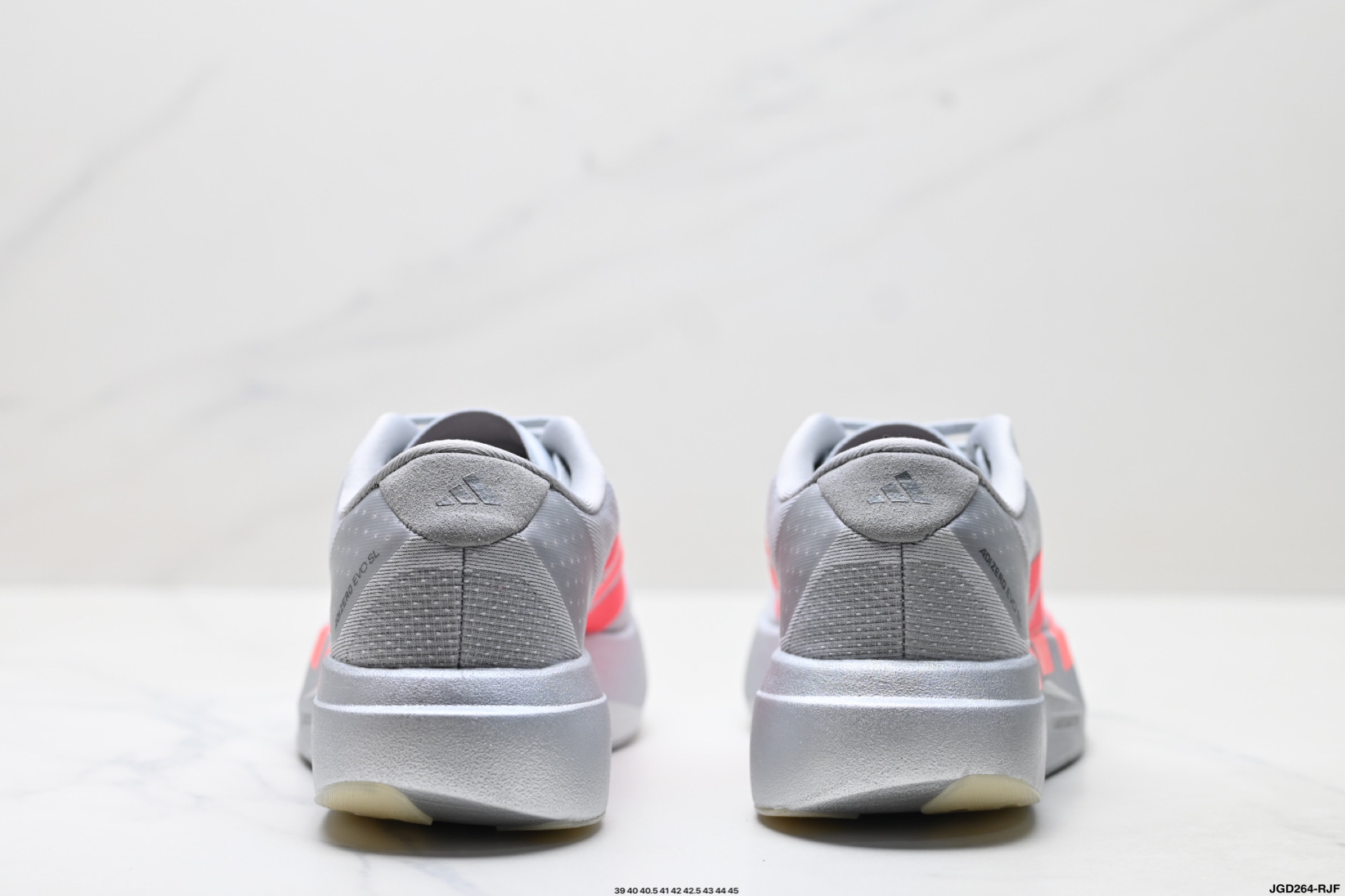 Adidas Adizero Pro Evo SL 阿迪达斯 舒适百搭防滑耐磨 低帮 休闲跑步鞋 KI3381