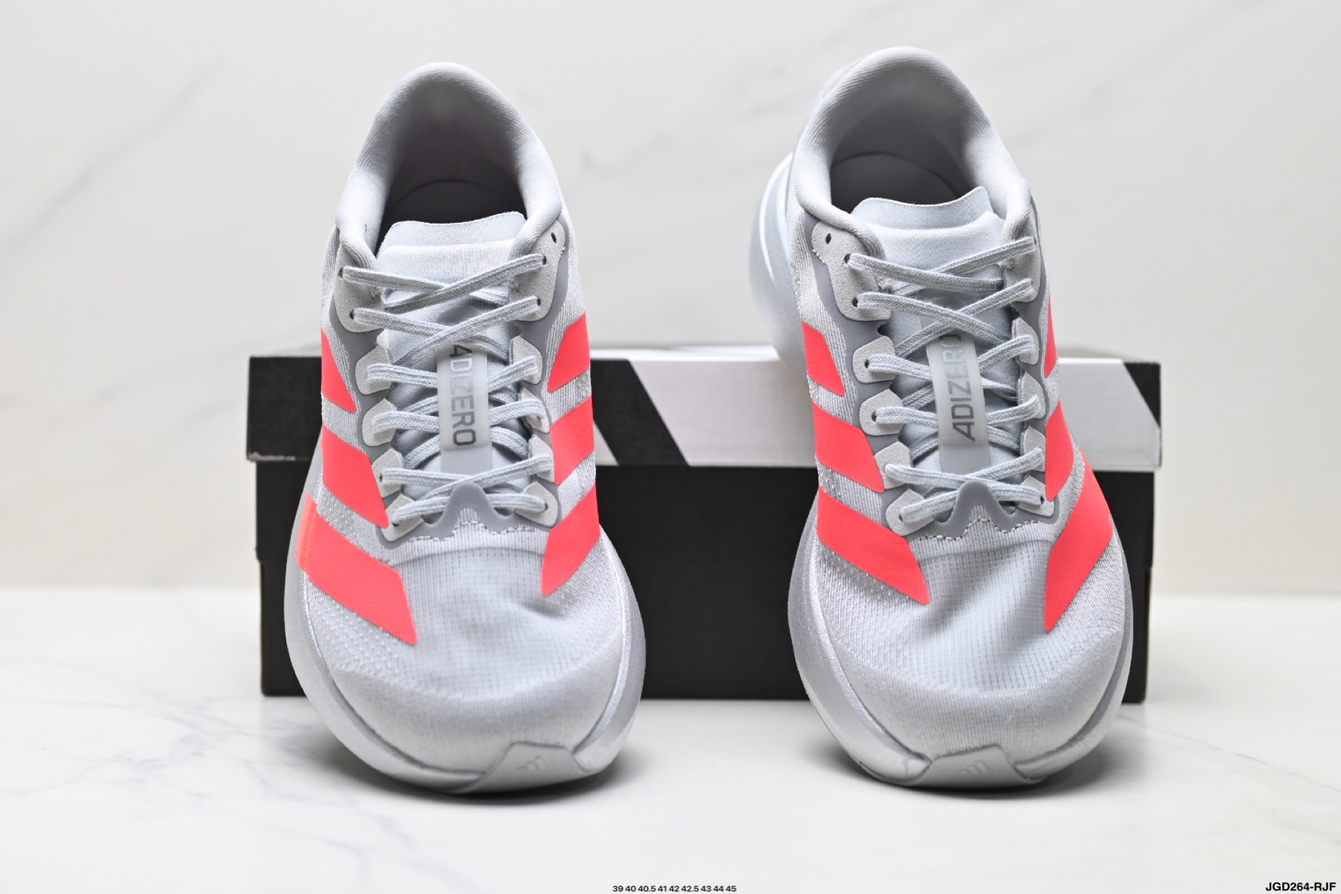 Adidas Adizero Pro Evo SL 阿迪达斯 舒适百搭防滑耐磨 低帮 休闲跑步鞋 KI3381