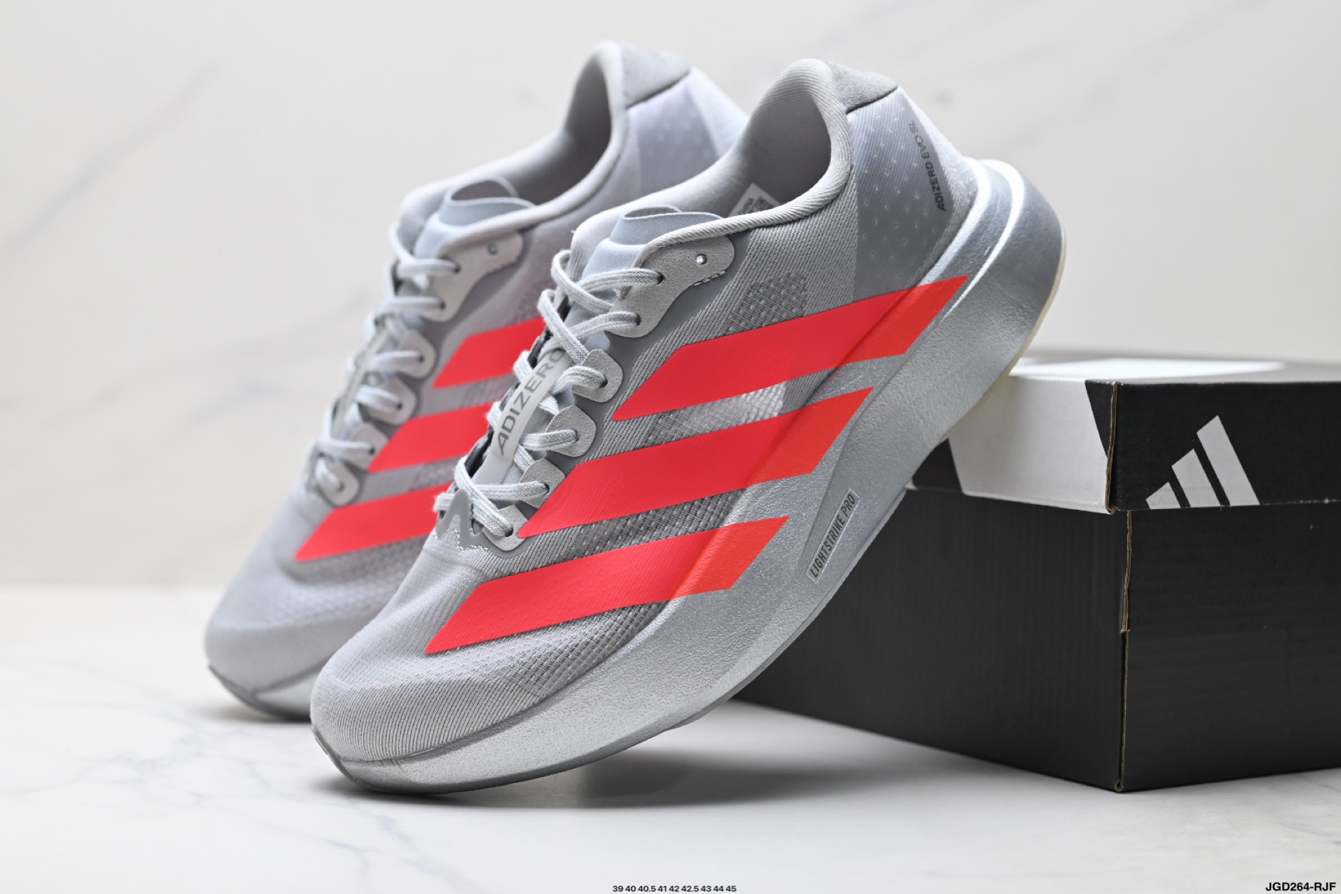 Adidas Adizero Pro Evo SL 阿迪达斯 舒适百搭防滑耐磨 低帮 休闲跑步鞋 KI3381