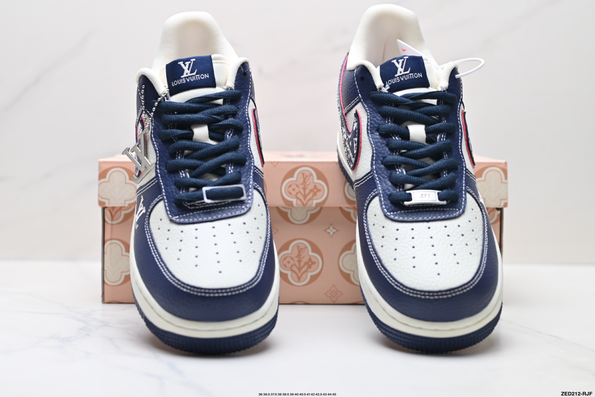 NIKE AIR FORCE 1‘07 YF9511-801