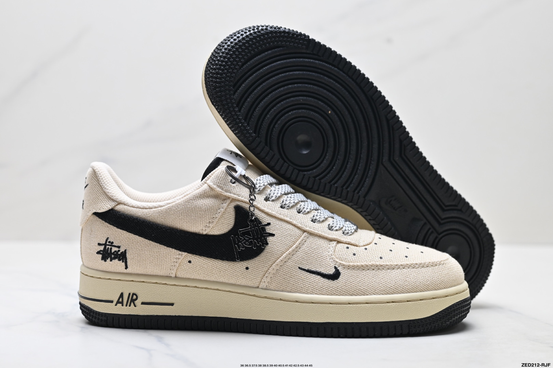 NIKE AIR FORCE 1‘07 XX3168-155