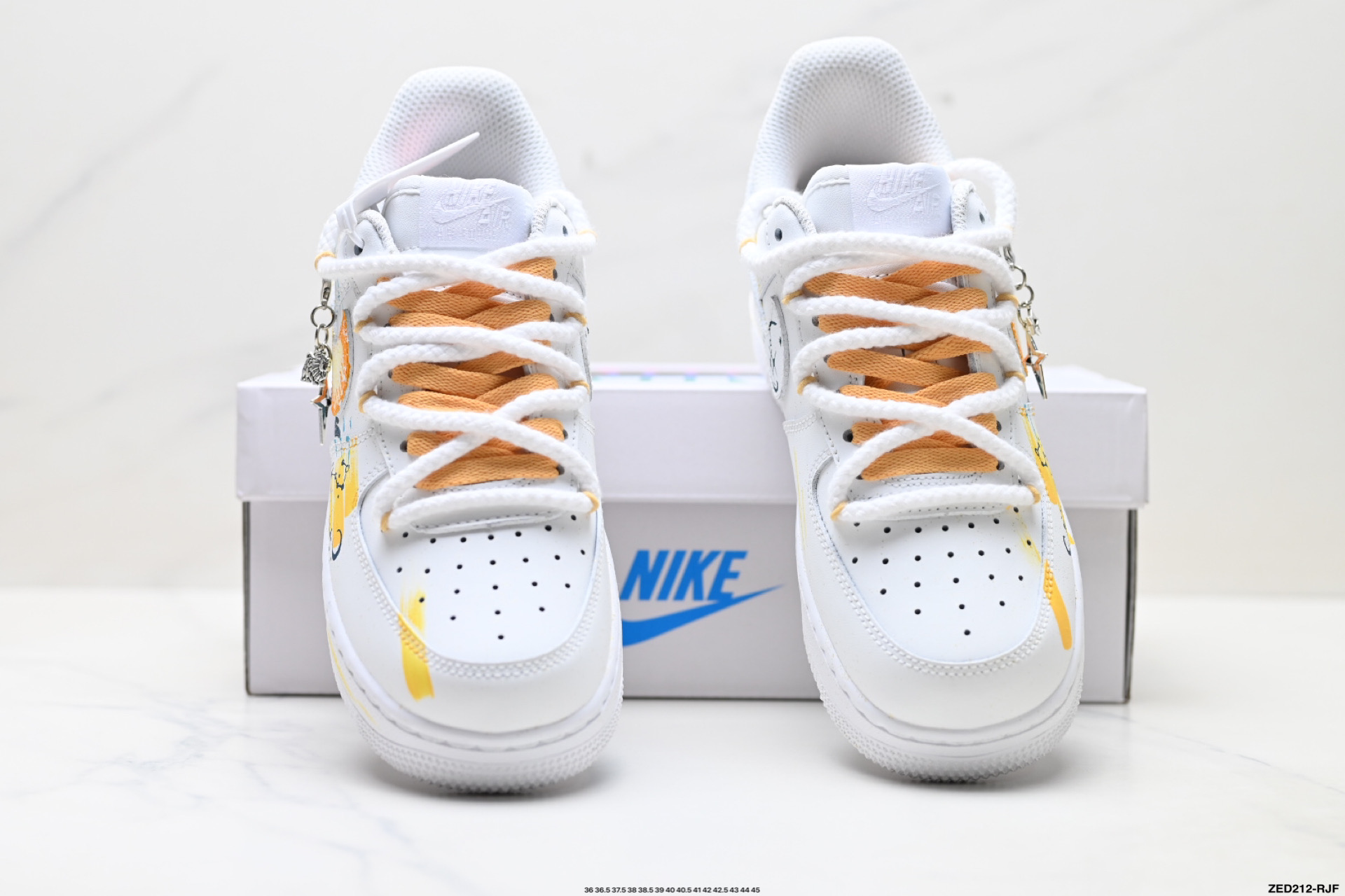 NIKE AIR FORCE 1‘07 拉帮完美 星座732-822