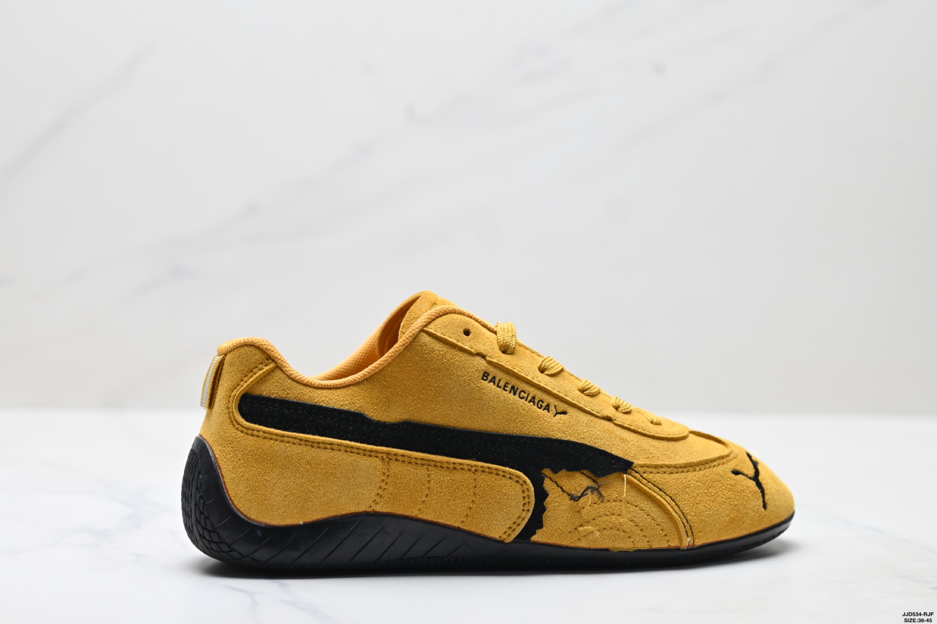 Zapatillas Deportivas PUMA x Balenciaga Speedcat de Gamuza y Diseño Desgastado
