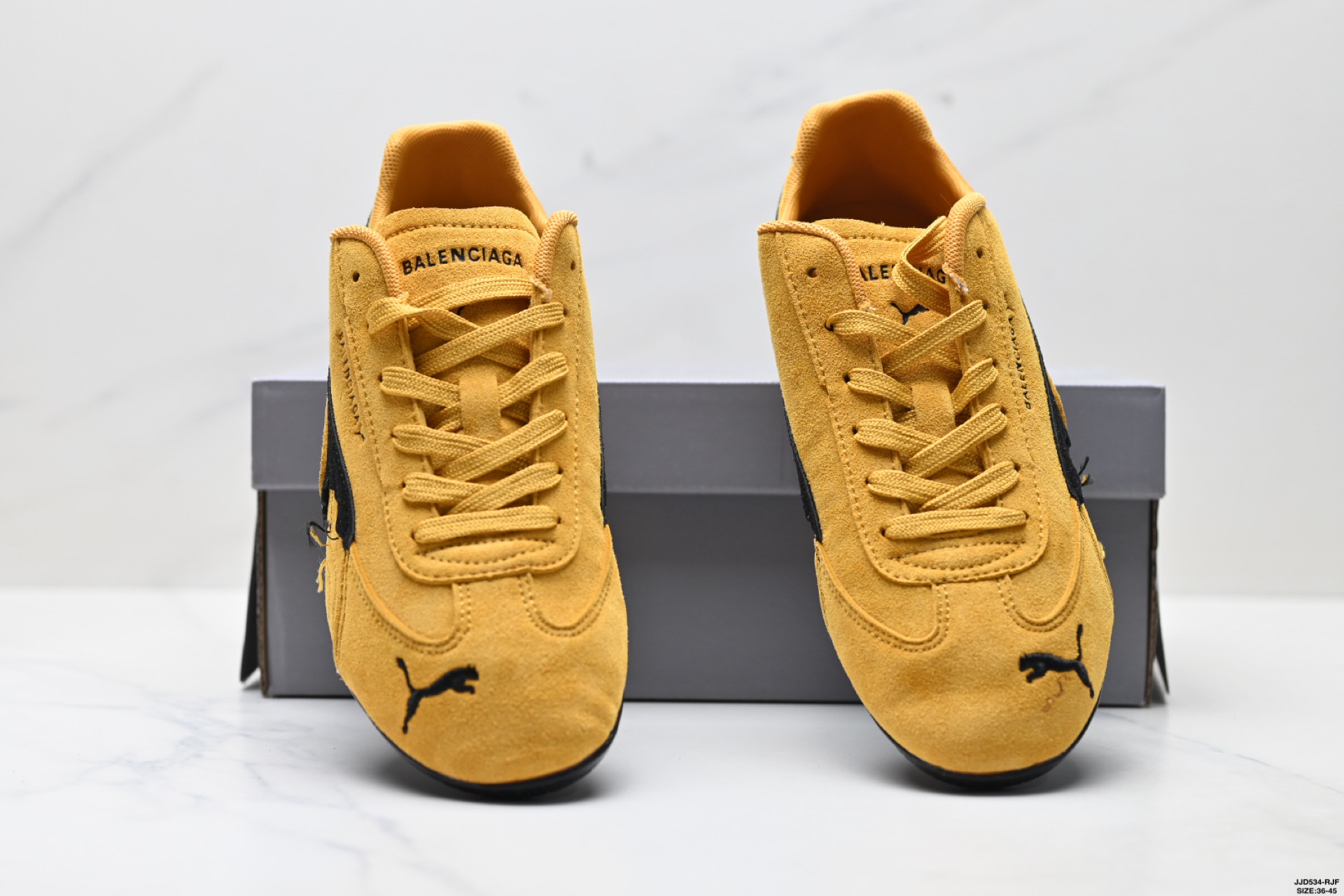 Zapatillas Deportivas PUMA x Balenciaga Speedcat de Gamuza y Diseño Desgastado 8 i1757869007040 7967 0 6