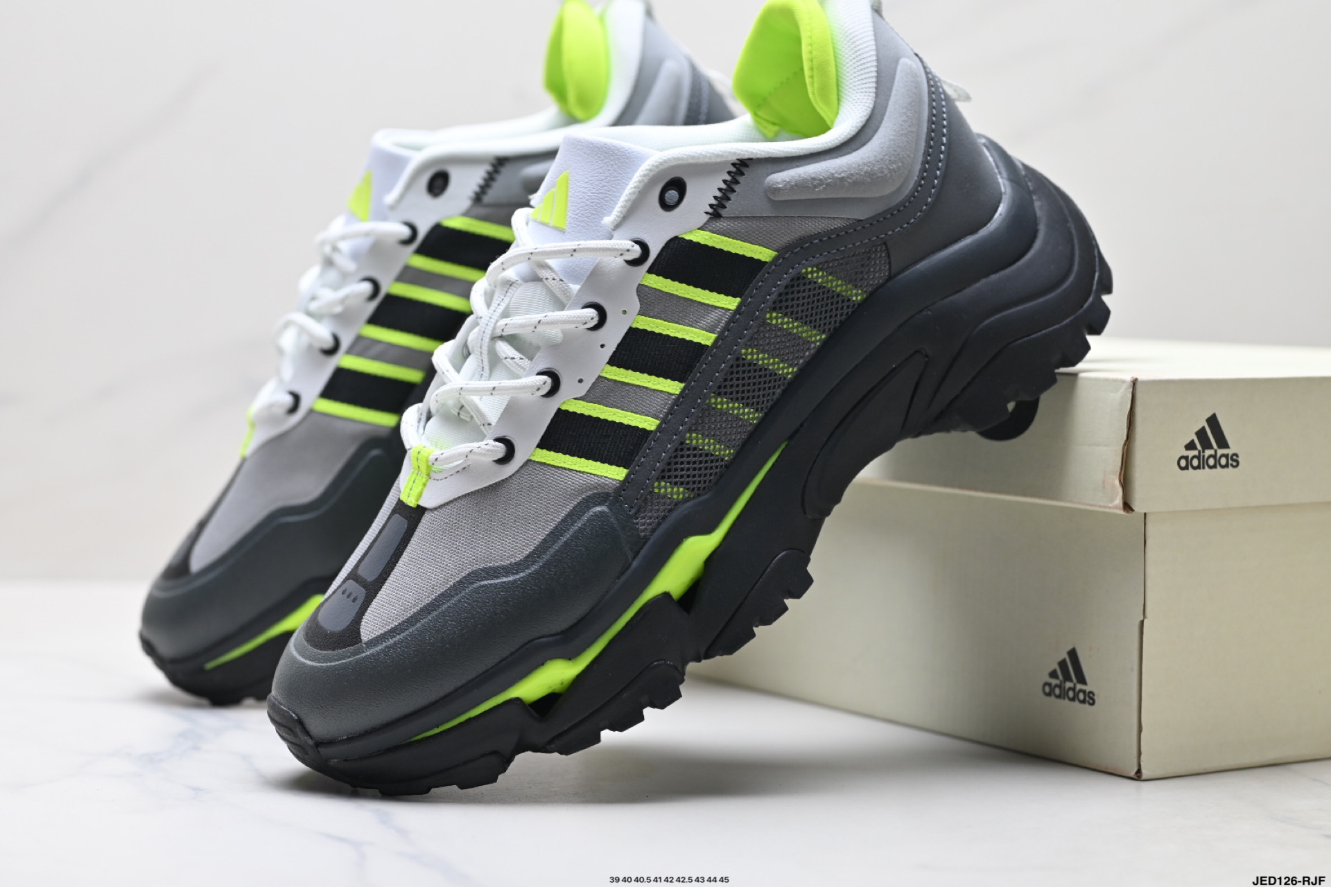 Adidas Citywowlk MT Zapatillas de Running Gris para Hombre - IH7236 5 i1757869429689 8044 0 7