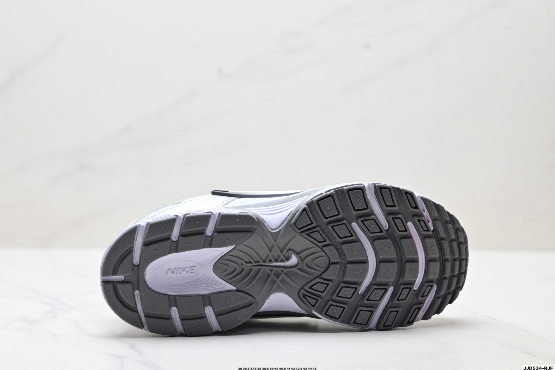 Nike V5 RNR: Zapatillas Casuales, Cómodas y Duraderas para Uso Diario 10 i1757913666281 12 0 8