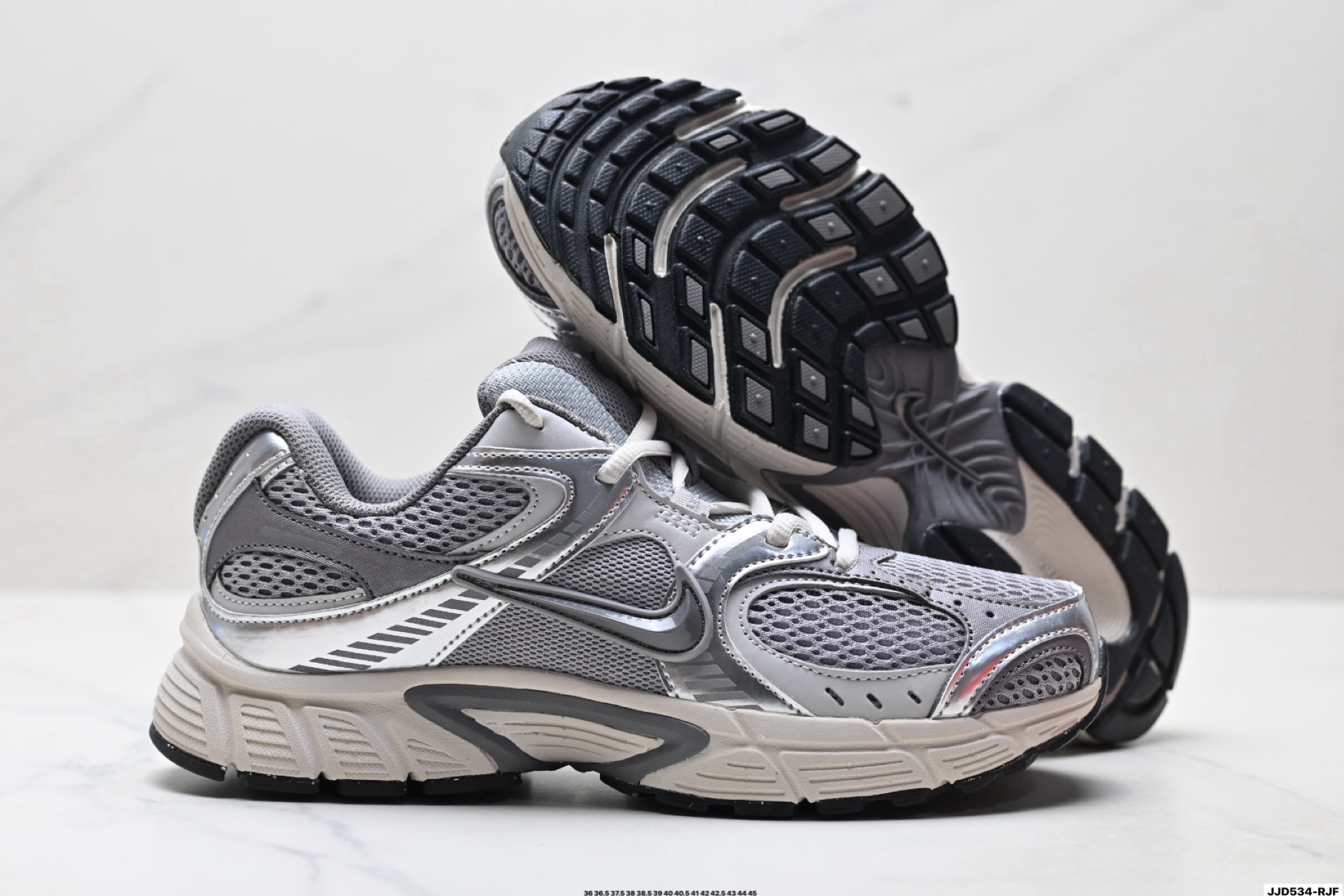 Nike V5 RNR Zapatillas Casuales - Comodidad, Estilo y Durabilidad 6 i1757913737030 1600 0 4