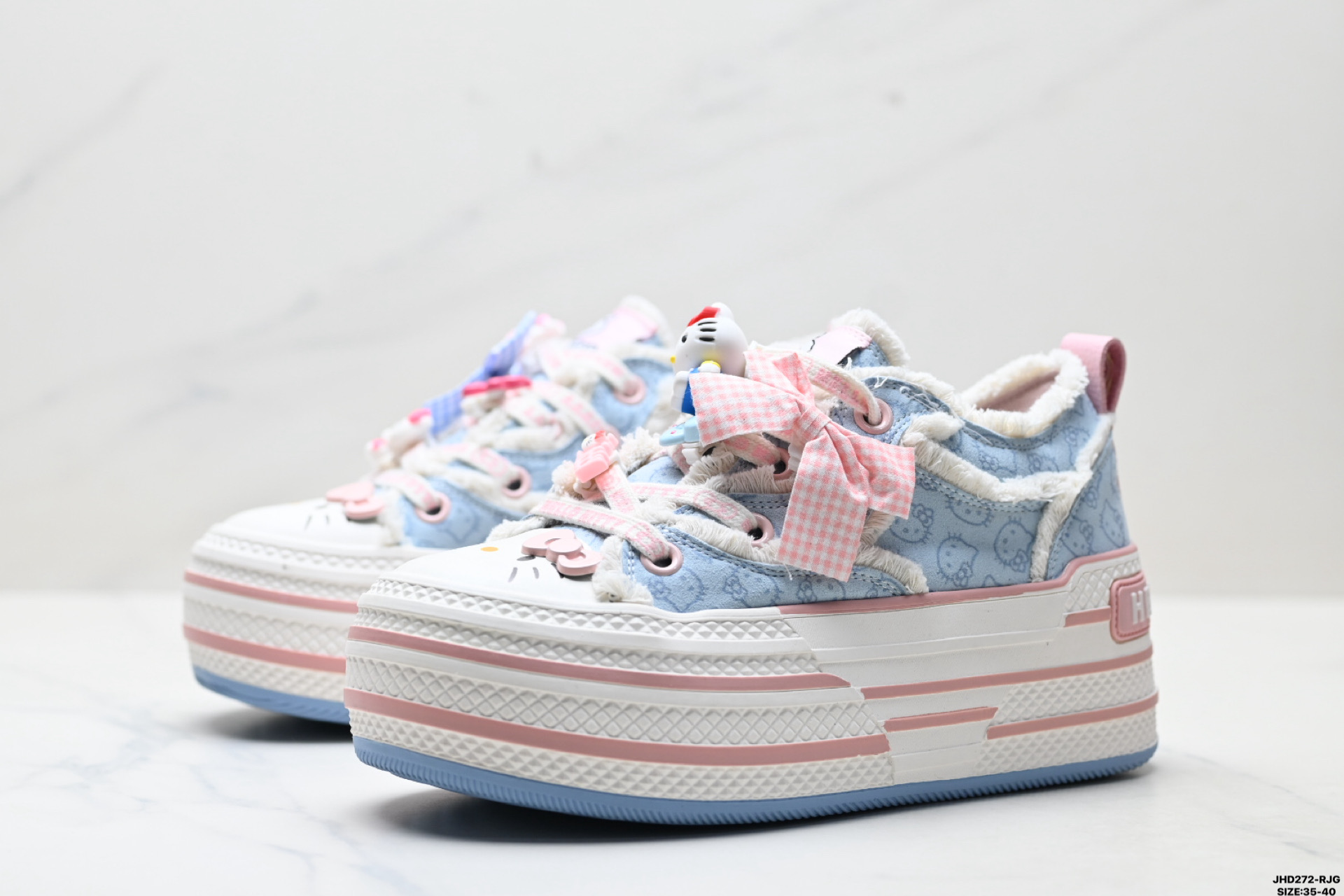 200 Sanrio 三丽鸥 x OLD ORDER 联名限定 凯蒂粉蓝 马卡龙 厚底增高帆布鞋 O2320805