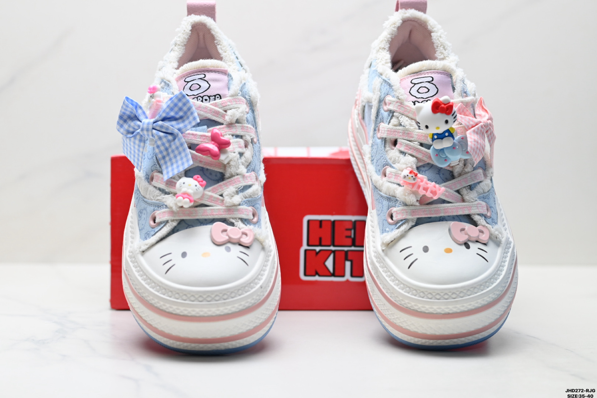 200 Sanrio 三丽鸥 x OLD ORDER 联名限定 凯蒂粉蓝 马卡龙 厚底增高帆布鞋 O2320805