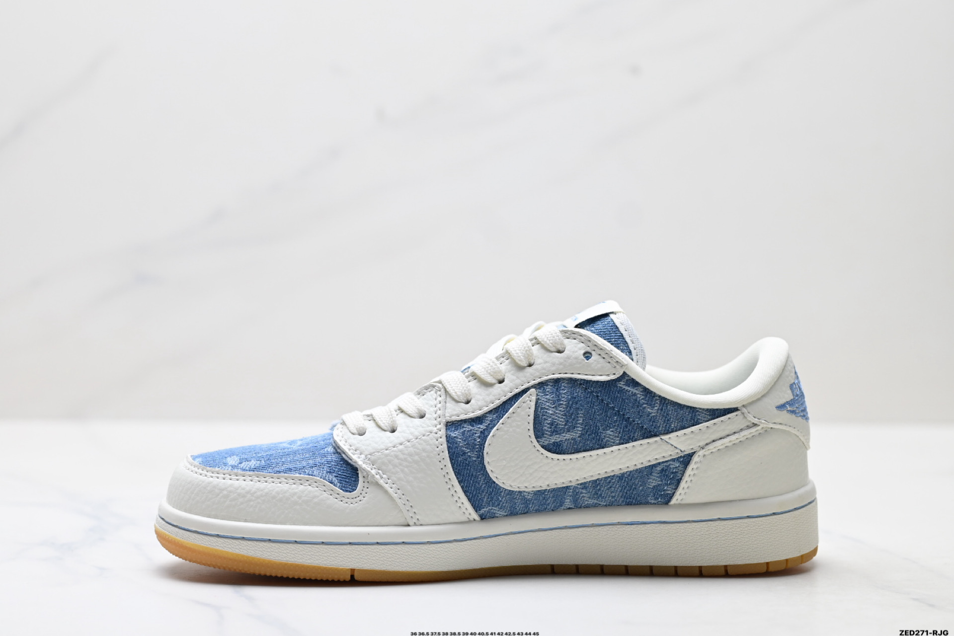 Nike Air Jordan 1 x Travis Scott AJ1倒勾 乔一倒钩 ‘DIY’定制 耐克 低帮文化篮球鞋 SC0601-053