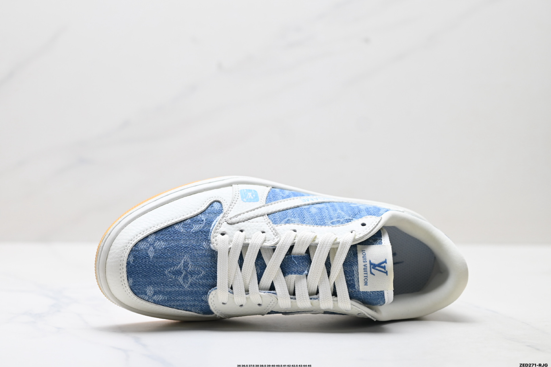 Nike Air Jordan 1 x Travis Scott AJ1倒勾 乔一倒钩 ‘DIY’定制 耐克 低帮文化篮球鞋 SC0601-053