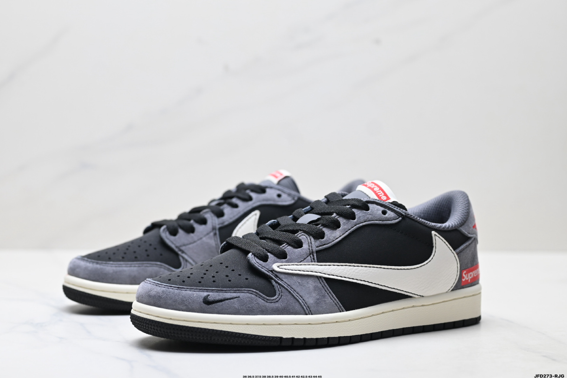 特价‼️💰190
公司级✅Nike Air Jordan 1 x Travis Scott AJ1倒勾 乔一倒钩 ‘DIY’定制 耐克 低帮文化篮球鞋 
完美品质出货 细节如图所示  鞋面切割工整  冲孔整齐干净 中底拉帮线 整体清洁度非常好
货号:XD1568-101
尺码:36 36.5 37.5 38 38.5 39 40 40.5 41 42 42.5 43 44 45
ID:JFD273-RJG