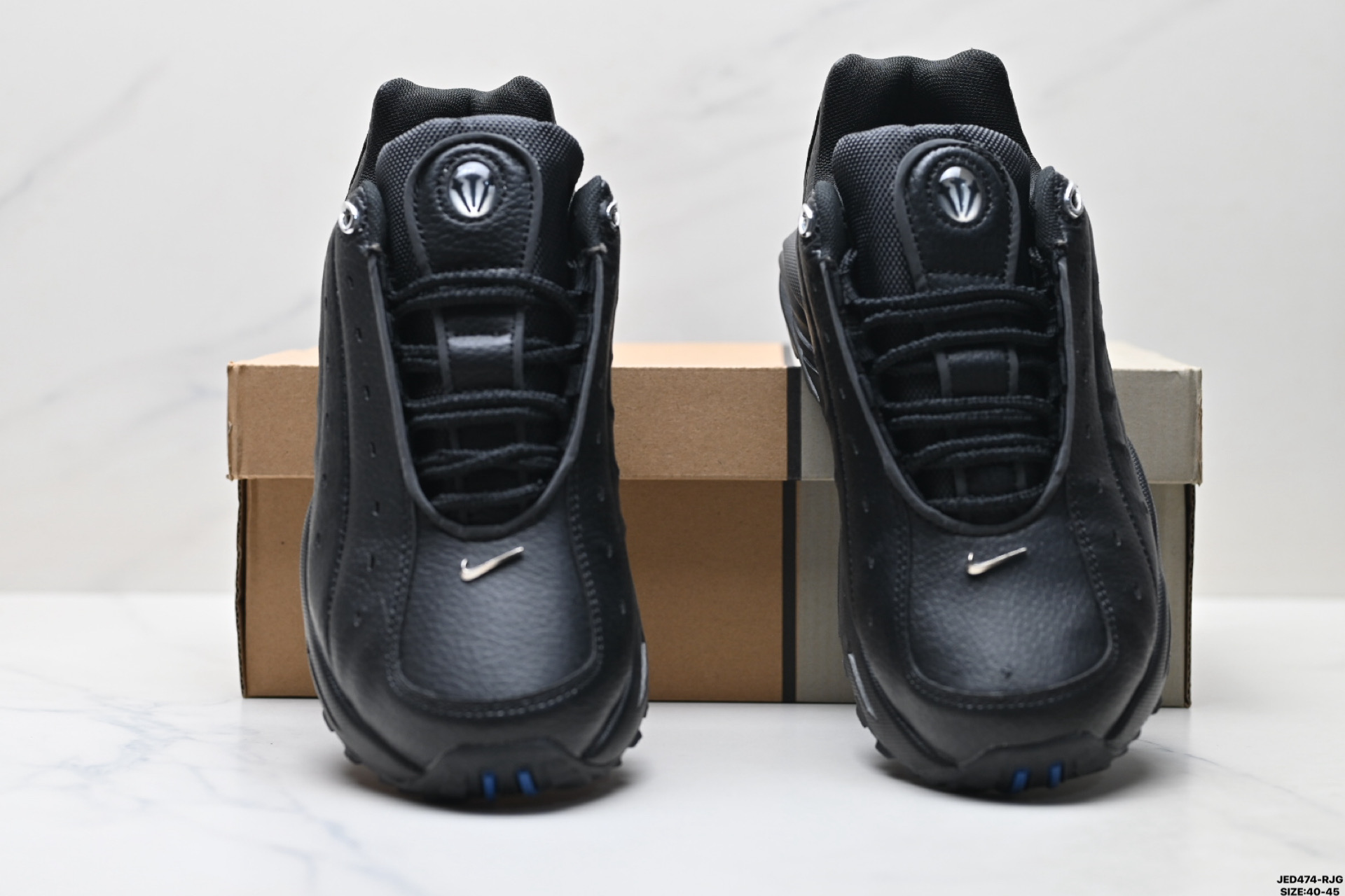 💰170
真标✅NOCTA x Nike Hot Step 42 耐克 耐磨透气低帮 生活休闲鞋
货号:DH4692-001
尺码:40-45
ID:JED474-RJG