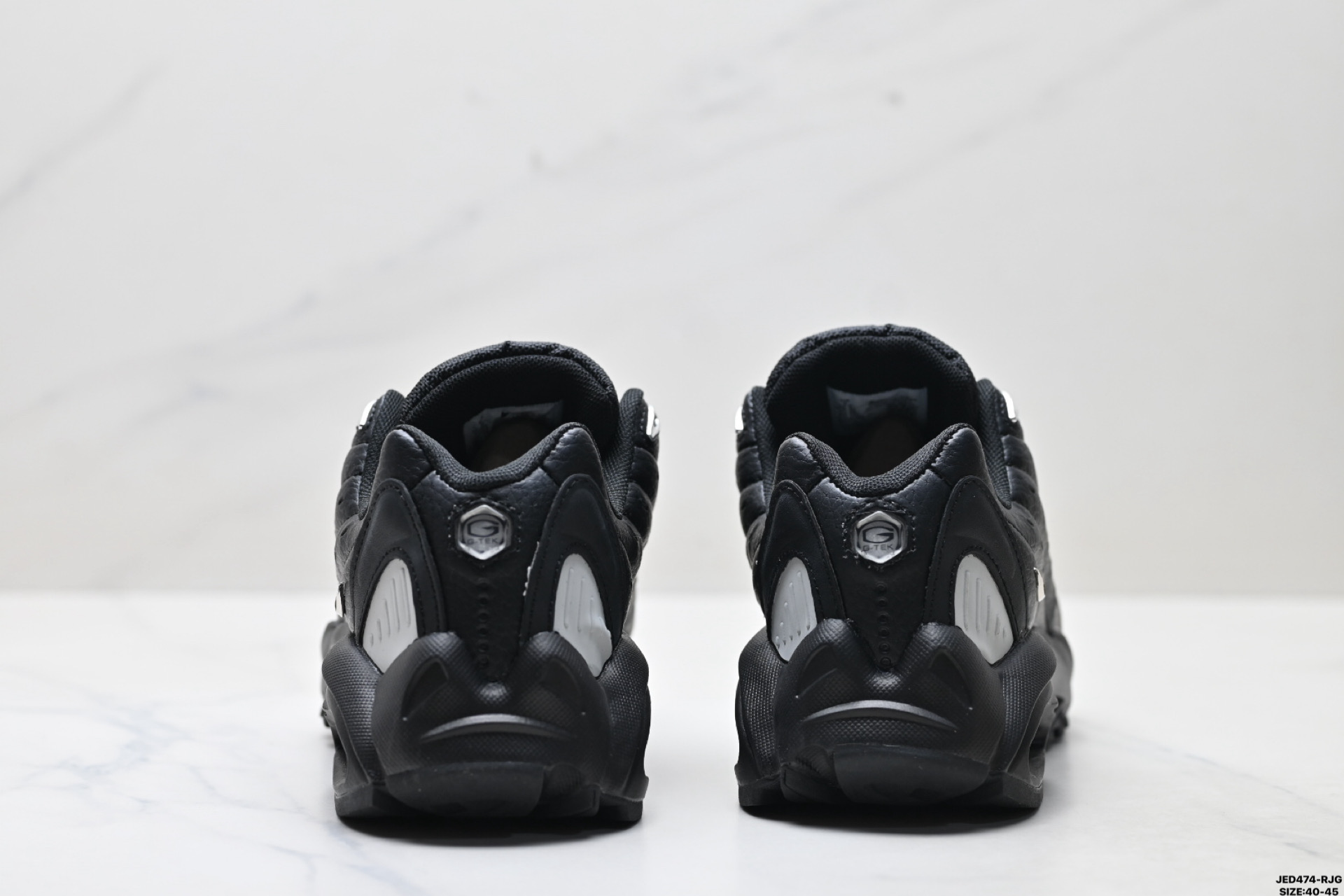 💰170
真标✅NOCTA x Nike Hot Step 42 耐克 耐磨透气低帮 生活休闲鞋
货号:DH4692-001
尺码:40-45
ID:JED474-RJG