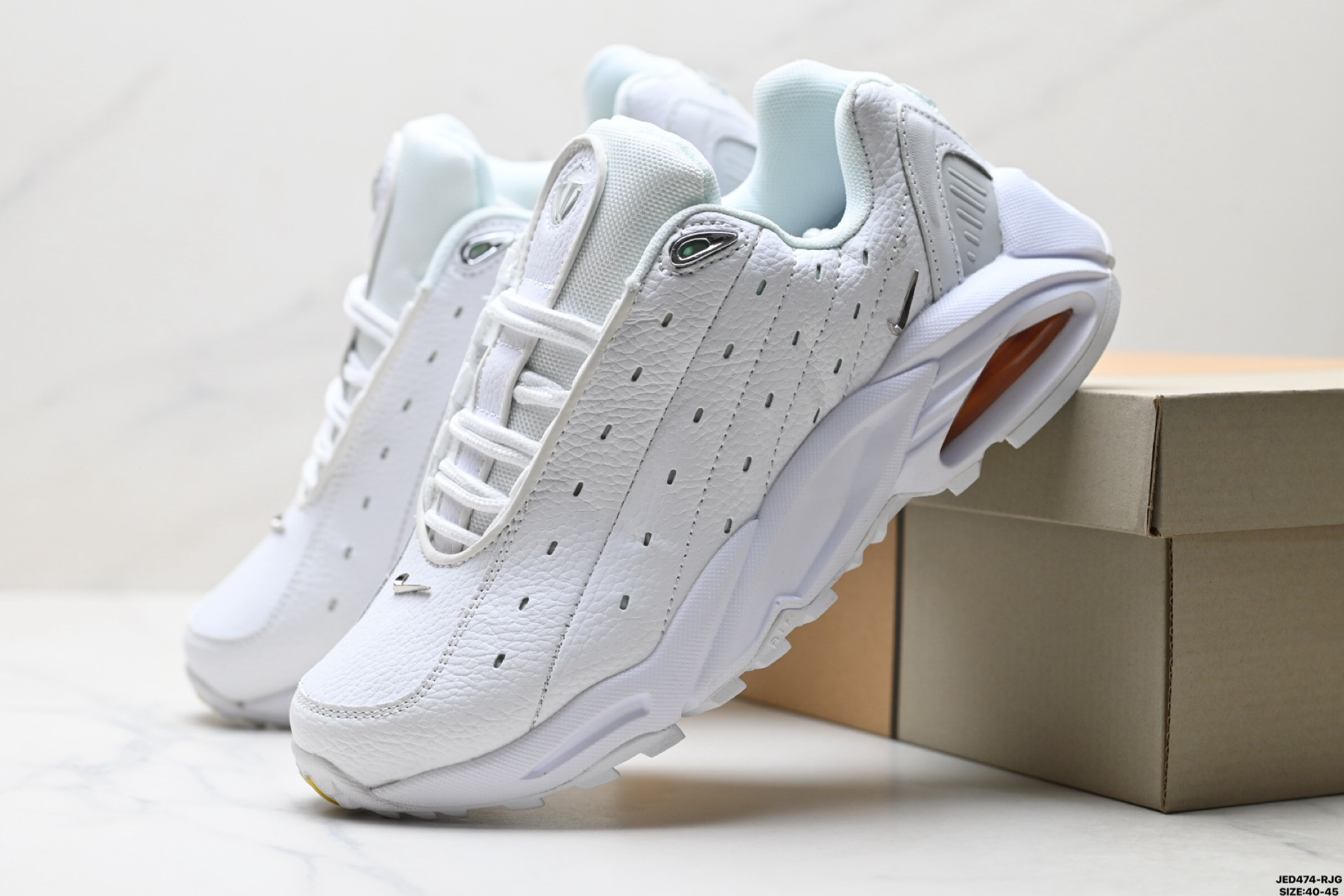 🈴💰170
真标✅NOCTA x Nike Hot Step 42 耐克 耐磨透气低帮 生活休闲鞋
货号:DH4692-001
尺码:40-45
ID:JED474-RJG