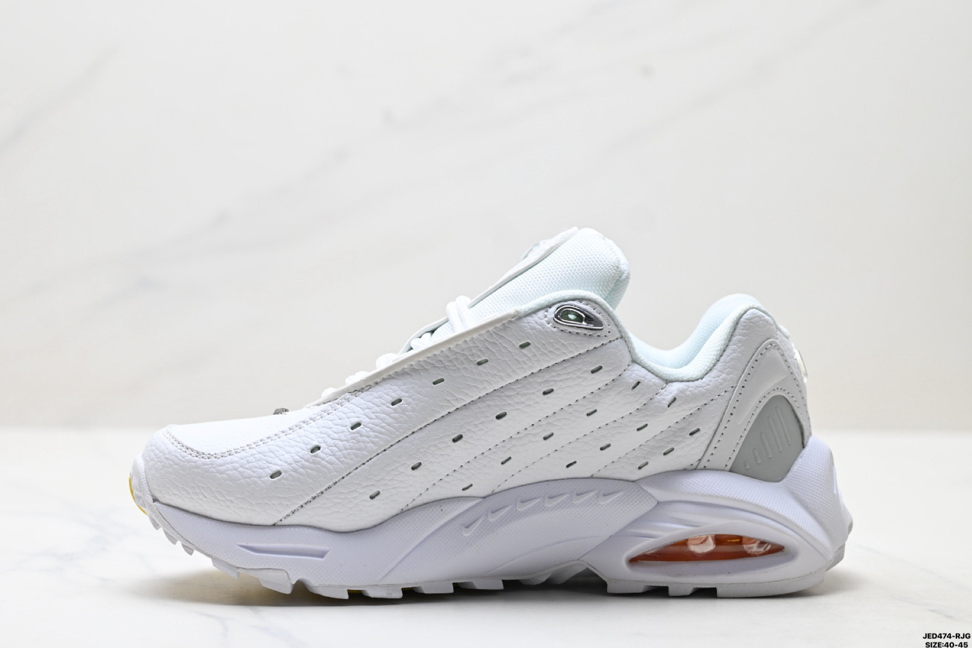 💰170
真标✅NOCTA x Nike Hot Step 42 耐克 耐磨透气低帮 生活休闲鞋
货号:DH4692-001
尺码:40-45
ID:JED474-RJG