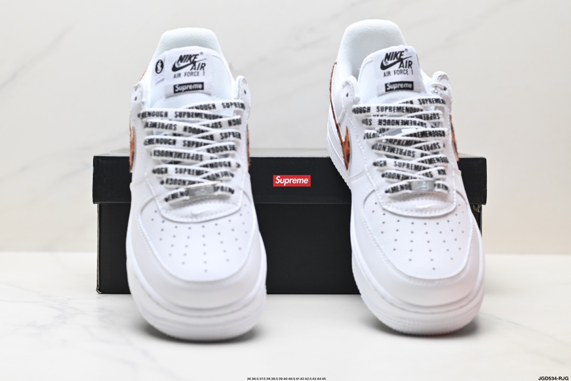 NIKE AIR FORCE 1‘07 lM3483-100