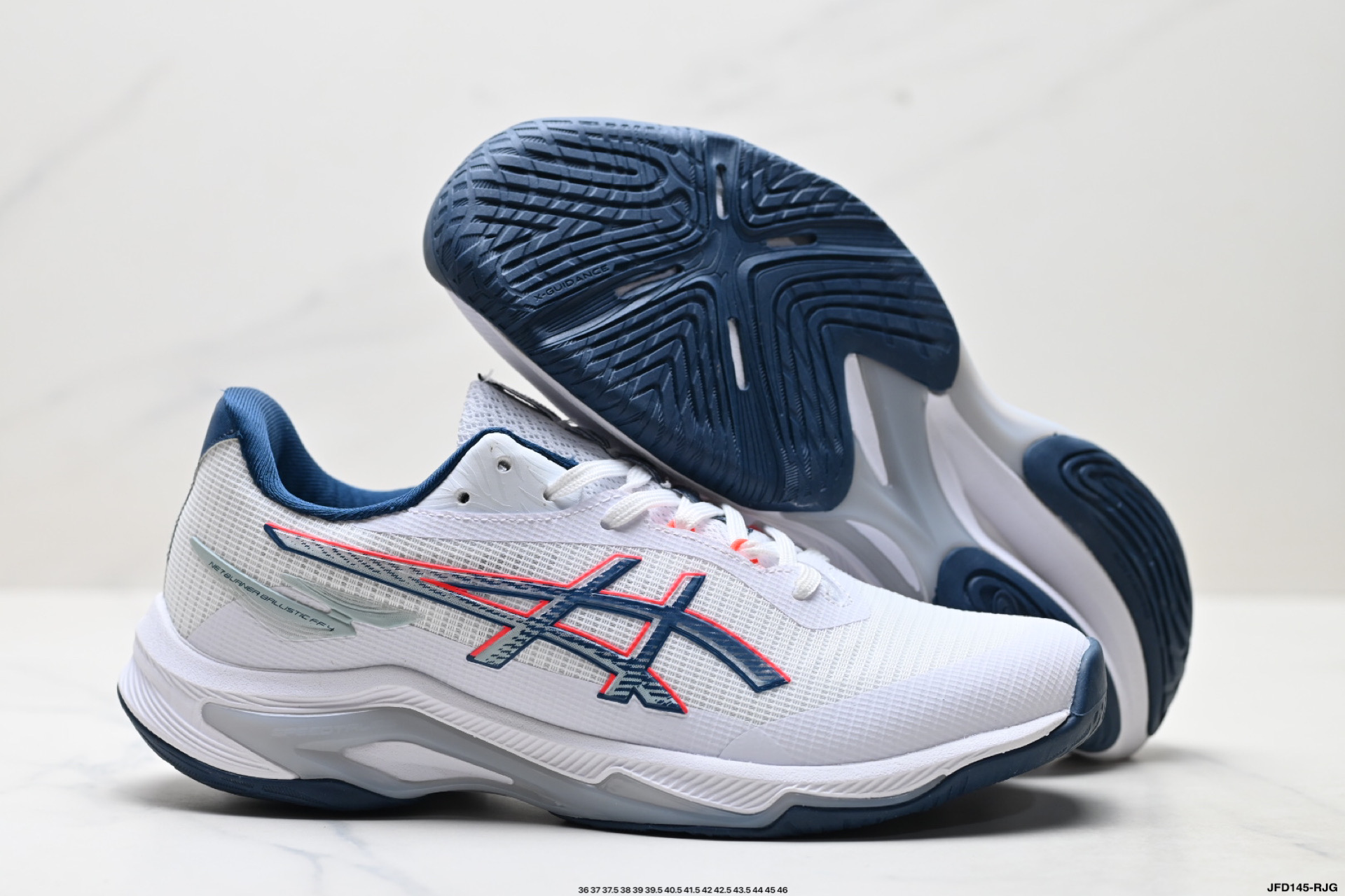 180 ASICS NETBURNER BALLISTIC FF 4 亚瑟士 专业训练鞋 轻量舒适透气材质 升级全新缓震中底部位科技材质 1052A083-101