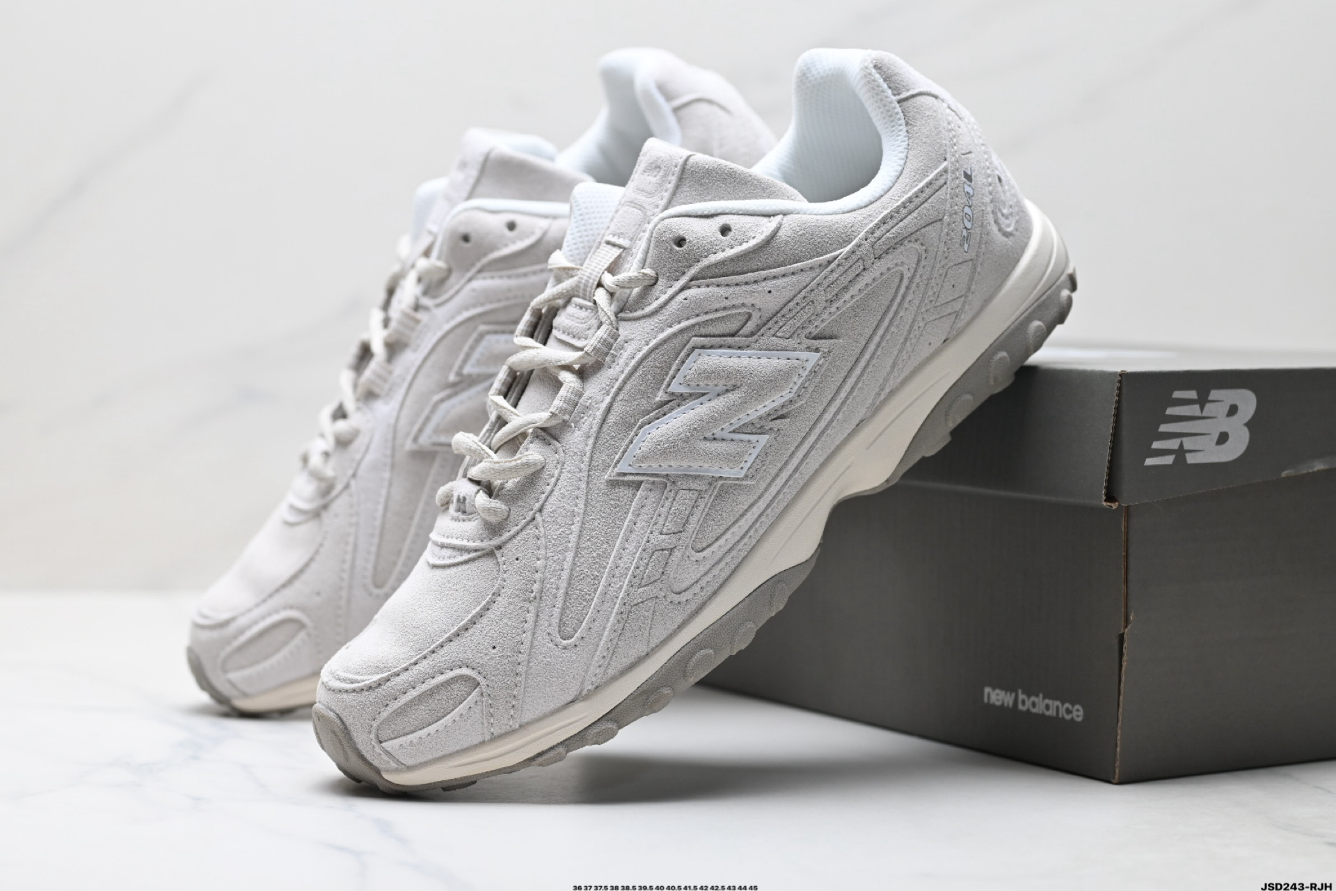 220 New Balance 204L系列 新百伦 薄底鞋 薄底皮质鞋带德训系 减震耐磨包裹性支撑轻便 低帮 生活休闲鞋 U204LMMC