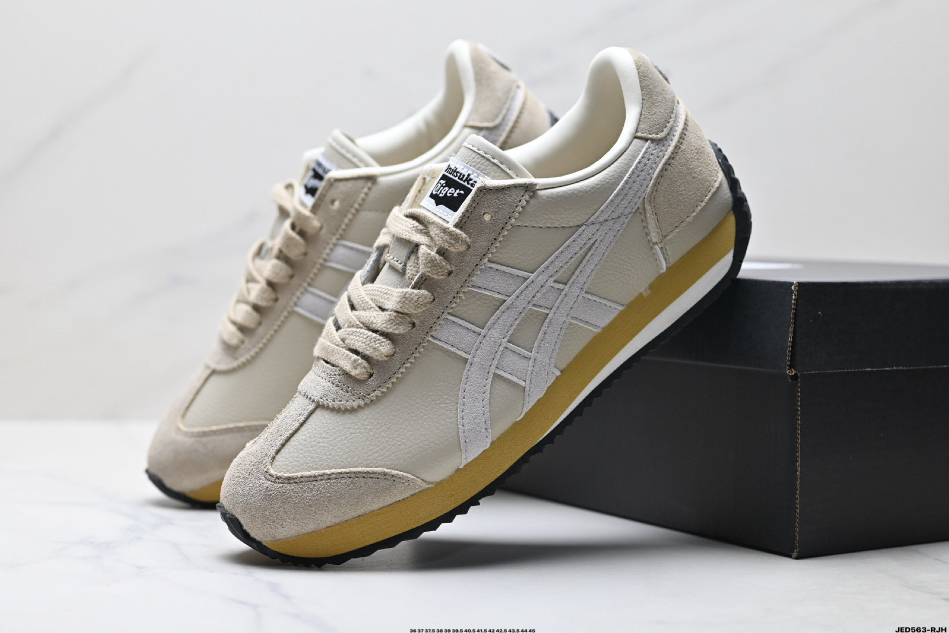 160 Onitsuka Tiger 鬼塚虎 CALIFORNIA 78 舒适百搭防滑耐磨 低帮跑步鞋 1183C443-200