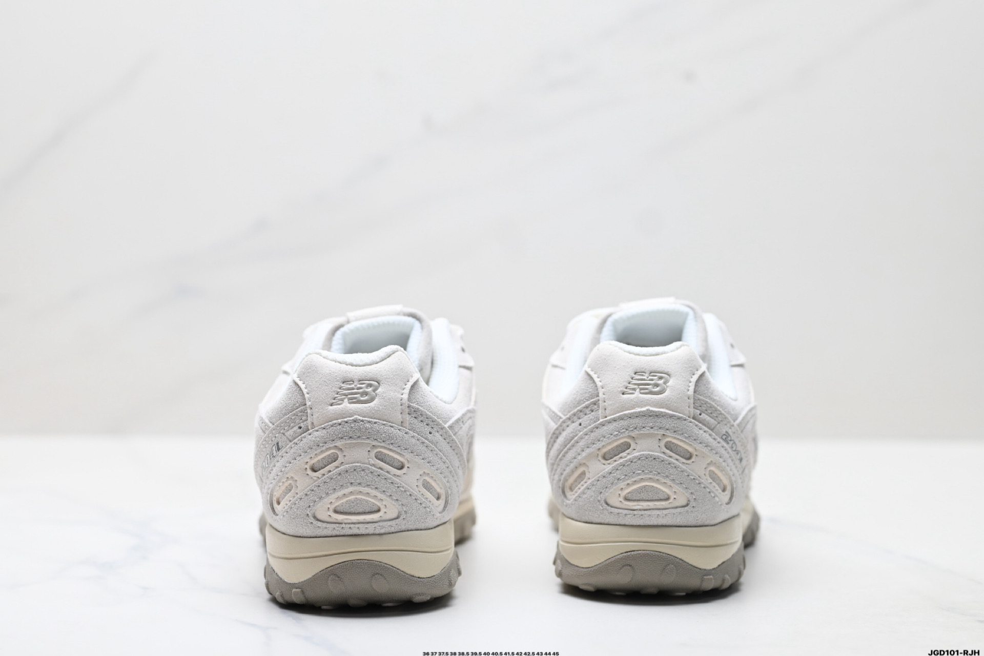 190 New Balance 204L系列 新百伦 薄底鞋 薄底皮质鞋带德训系 减震耐磨包裹性支撑轻便 低帮 生活休闲鞋 U204LMMC