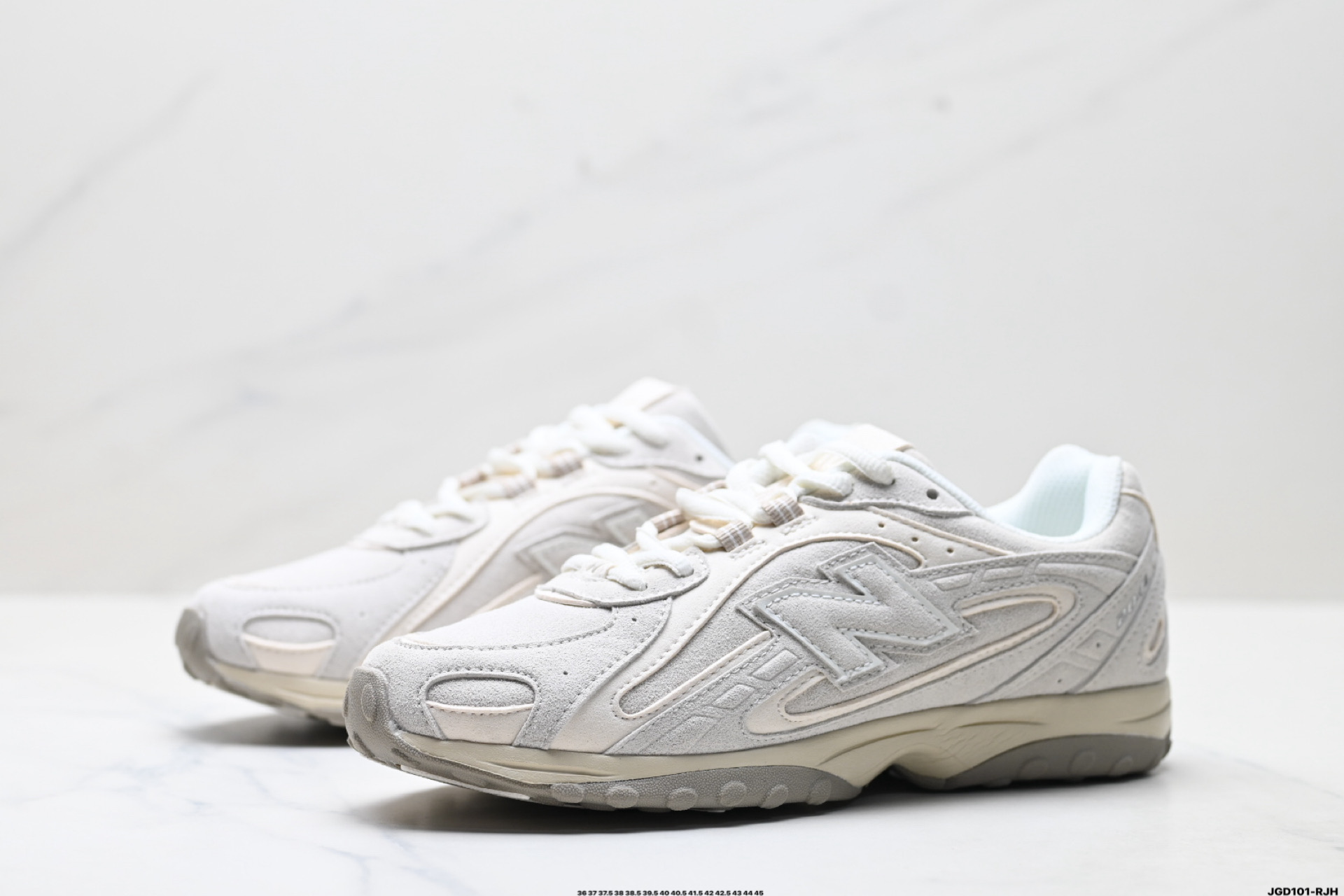 190 New Balance 204L系列 新百伦 薄底鞋 薄底皮质鞋带德训系 减震耐磨包裹性支撑轻便 低帮 生活休闲鞋 U204LMMC