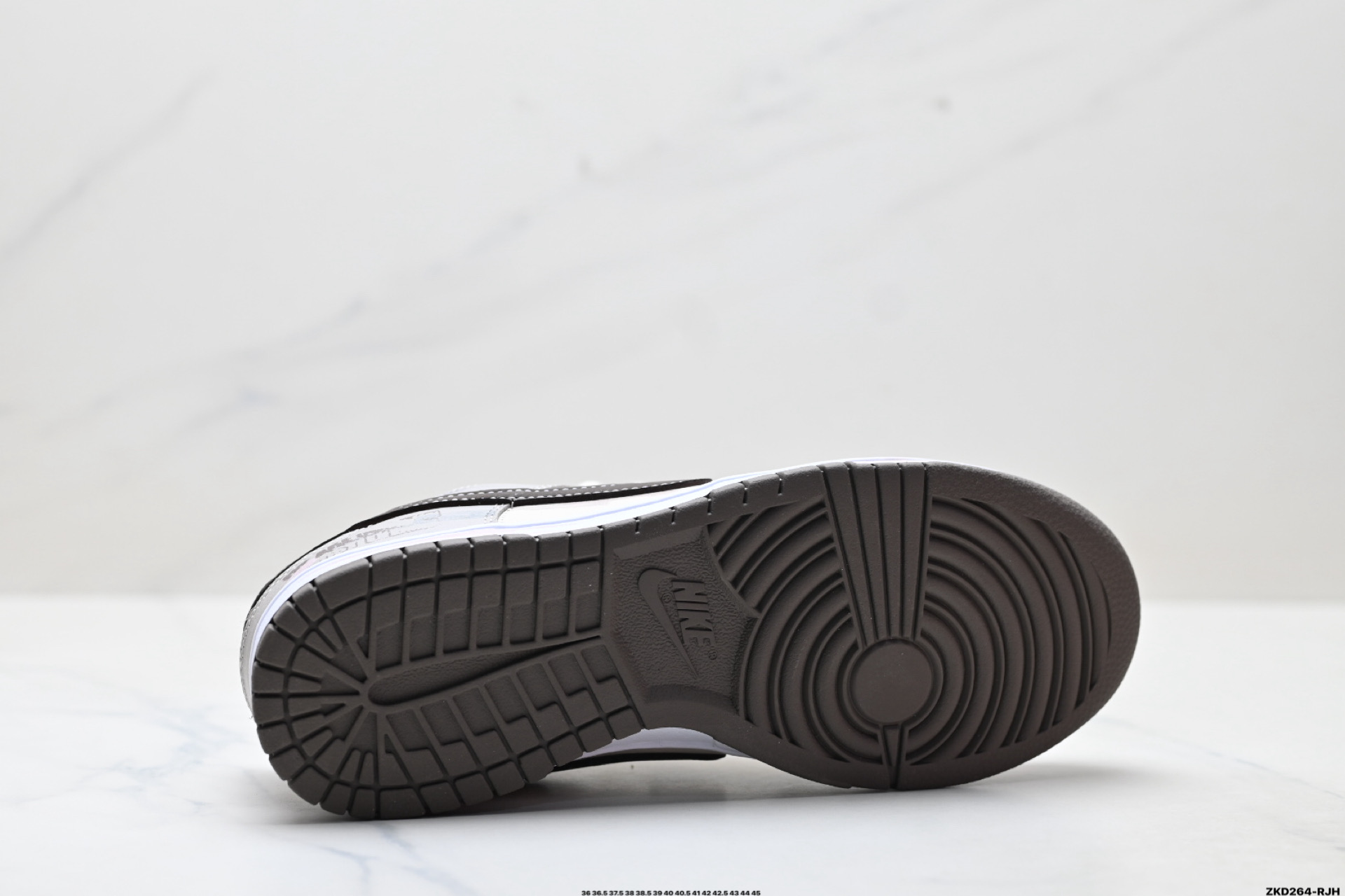 Nike Dunk Low Retro ‘DIY高端定制’耐克 低帮休闲运动板鞋 HF5441-111