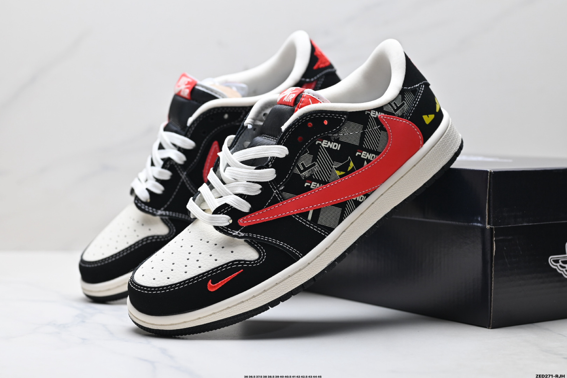 Nike Air Jordan 1 x Travis Scott AJ1倒勾 乔一倒钩 ‘DIY’定制 耐克 低帮文化篮球鞋 XS2025-078