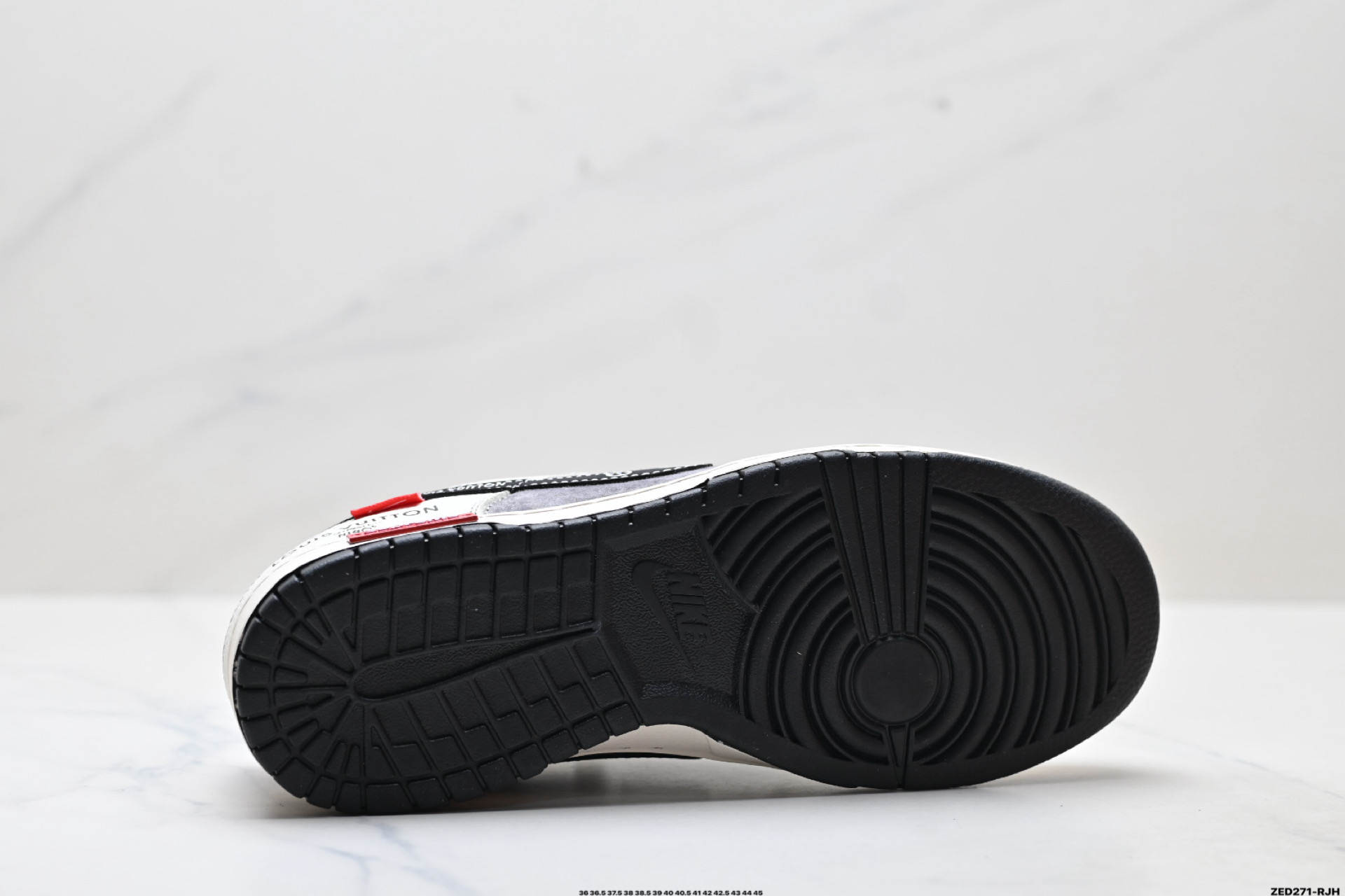 Nike Dunk Low Retro ‘DIY高端定制’耐克 低帮休闲运动板鞋 CX5050-Y17