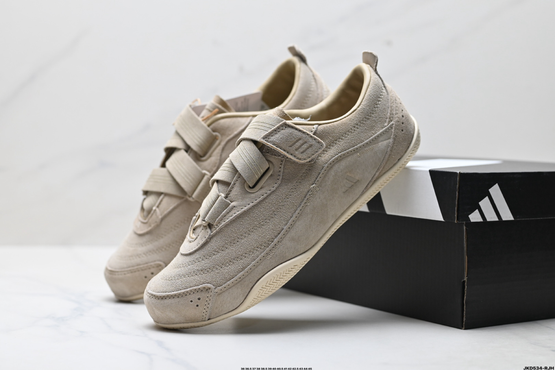 170 ADIDAS 皮革 FOS URBAN REVERIE 舒适百搭 耐磨低帮 阿迪达斯 生活休闲鞋 KJ4036-Chinese UA Cheap High Quatity Brand Clothes Bags handbags Sneakers wholesale wholesaler seller from China Factory suppliers Fashion Clothing Shoes best Quality Beautiful Price 170 ADIDAS 皮革 FOS URBAN REVERIE 舒适百搭 耐磨低帮 阿迪达斯 生活休闲鞋 KJ4036