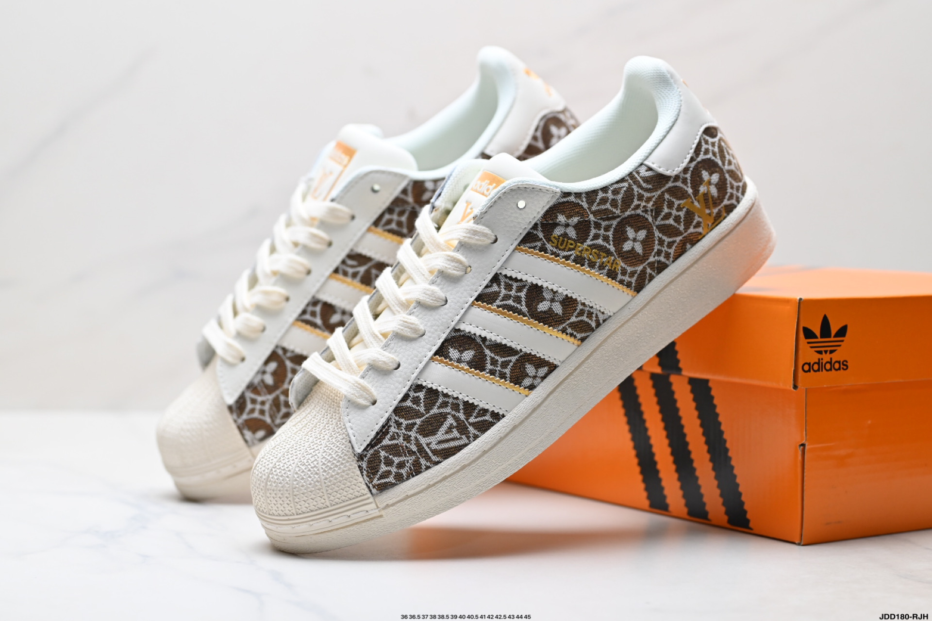 Adidas Originals Superstar 阿迪达斯 三叶草 贝壳头’DIY’系列低帮经典百搭休闲运动板鞋 BZ9865-Top High Quatity Cheap Sneakers Fashion Clothing Clothes Bags handbags Shoes of all Brand wholesale With The best Quality And Beautiful Price from China Factory Chinese suppliers wholesaler seller Adidas Originals Superstar 阿迪达斯 三叶草 贝壳头’DIY’系列低帮经典百搭休闲运动板鞋 BZ9865