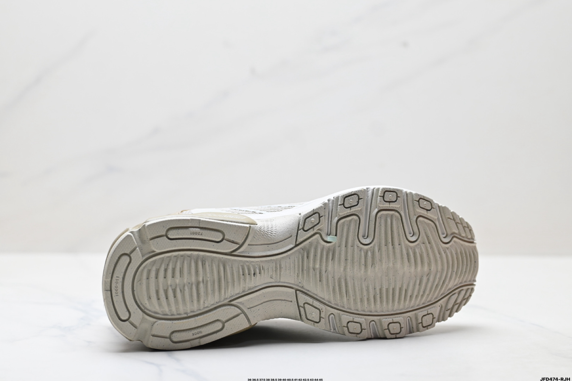 Nike Air Fire 柔软舒适 防滑耐磨 耐克 低帮气垫跑步鞋 IF2620-102