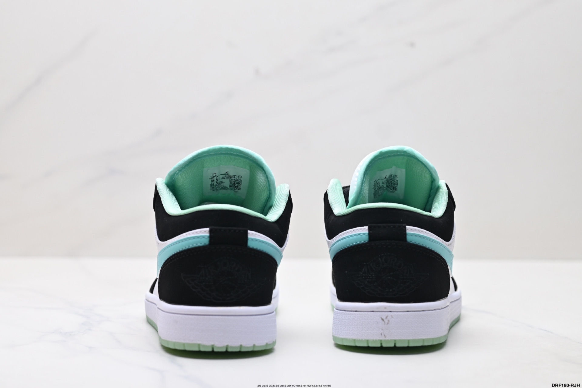 💰155
真标✅Nike Air Jordan 1 Low
AJ1乔1低帮休闲板鞋 同步官方配色 
官方货号:553558-116
尺码:36 36.5 37.5 38 38.5 39 40 40.5 41 42 42.5 43 44 45
ID:DRF180-RJH