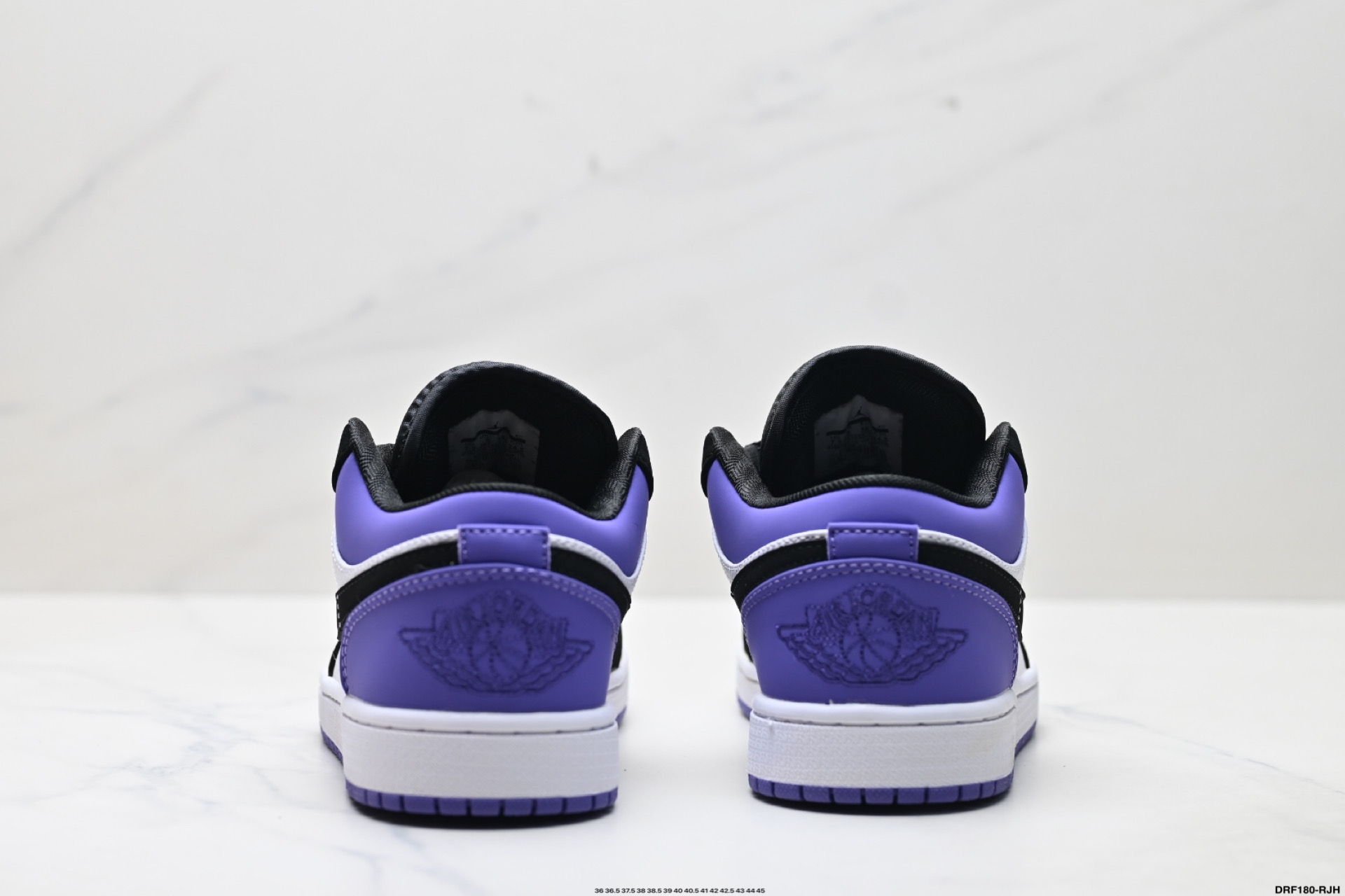 💰155
真标✅Nike Air Jordan 1 Low
AJ1乔1低帮休闲板鞋 同步官方配色 
官方货号:553558-116
尺码:36 36.5 37.5 38 38.5 39 40 40.5 41 42 42.5 43 44 45
ID:DRF180-RJH