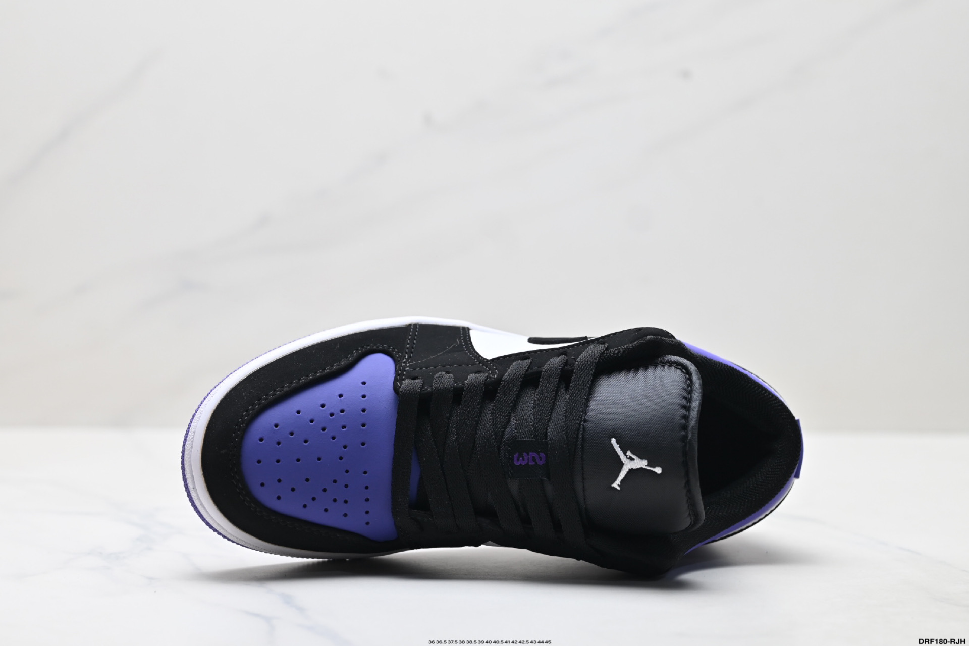 💰155
真标✅Nike Air Jordan 1 Low
AJ1乔1低帮休闲板鞋 同步官方配色 
官方货号:553558-116
尺码:36 36.5 37.5 38 38.5 39 40 40.5 41 42 42.5 43 44 45
ID:DRF180-RJH