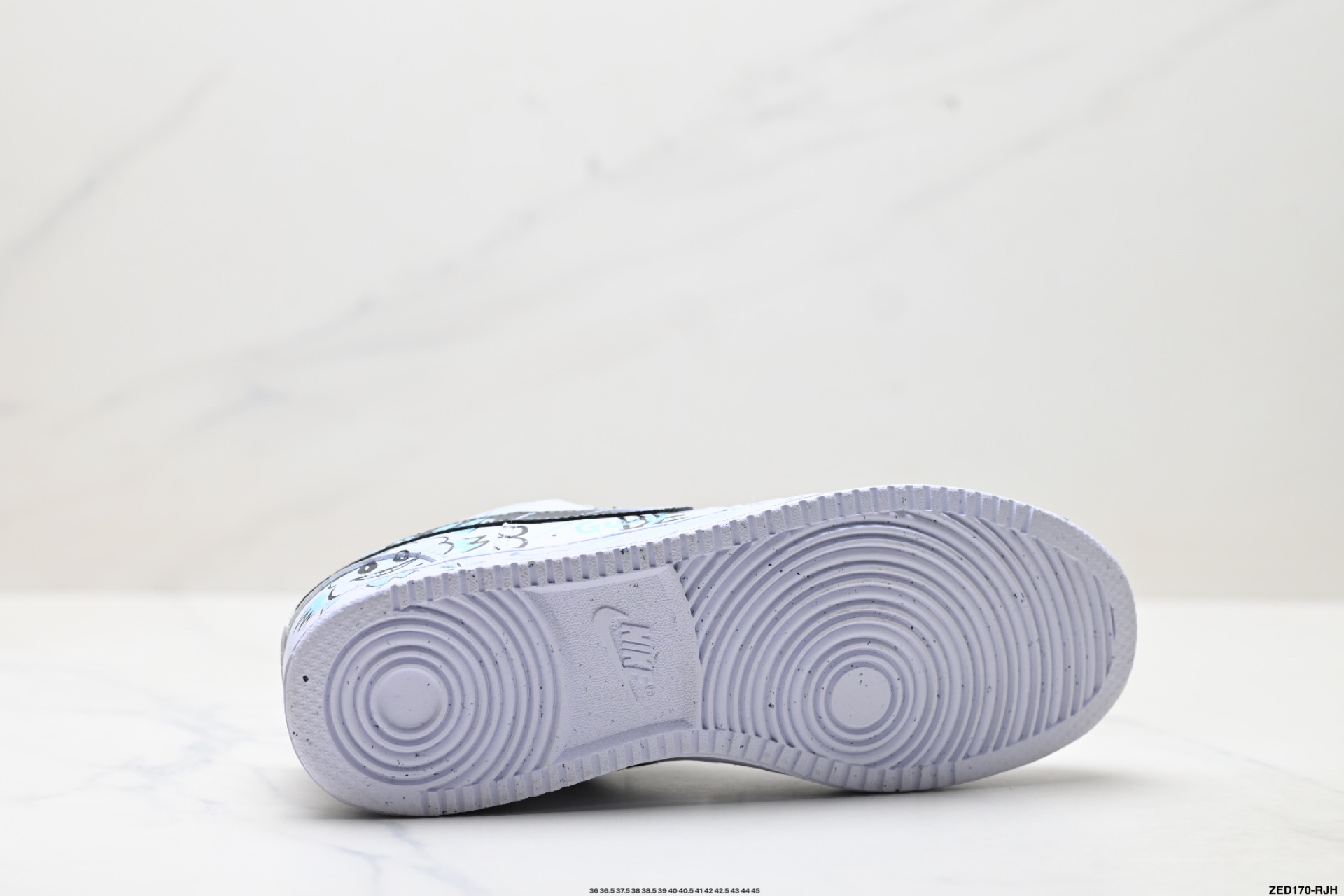 NIKE COURT VISION LO ‘DIY’定制 低帮百搭 透气休闲运动板鞋 DH3158-101