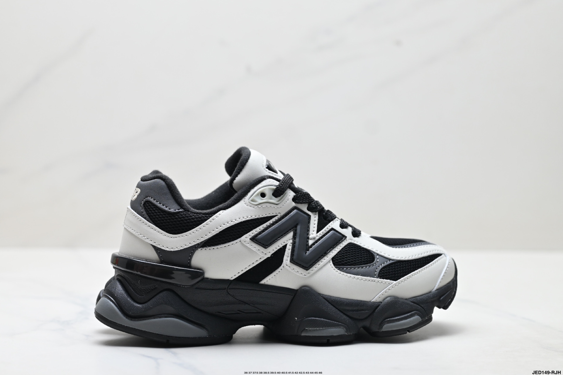 New Balance 9060: Zapatillas Retro Casual para un Look Moderno y Cómodo 10 i1758040343999 8572 0 0