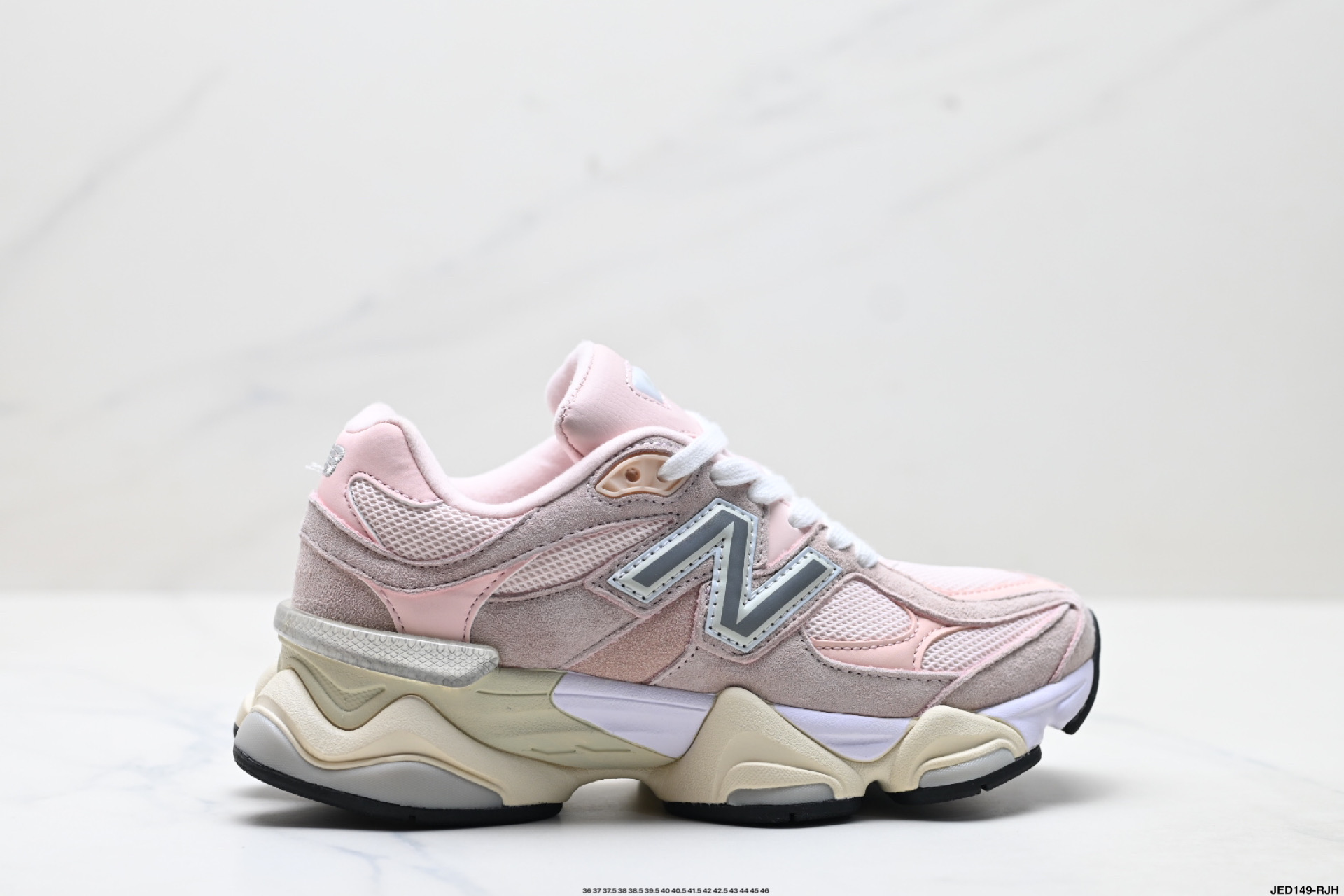 New Balance 9060: Zapatillas Retro Casual para un Look Moderno y Cómodo