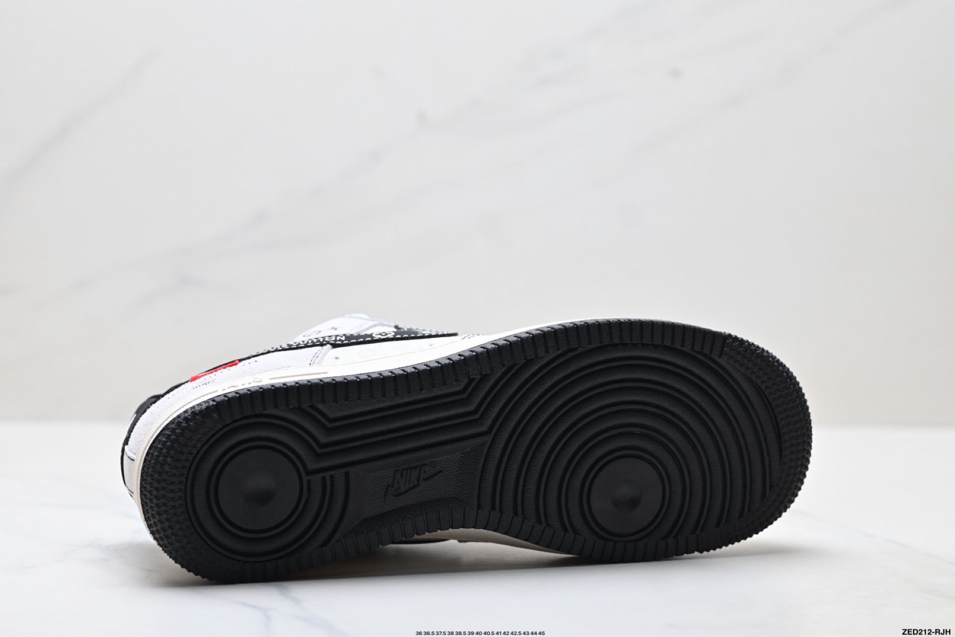 NIKE AIR FORCE 1‘07 CX5050-Y23