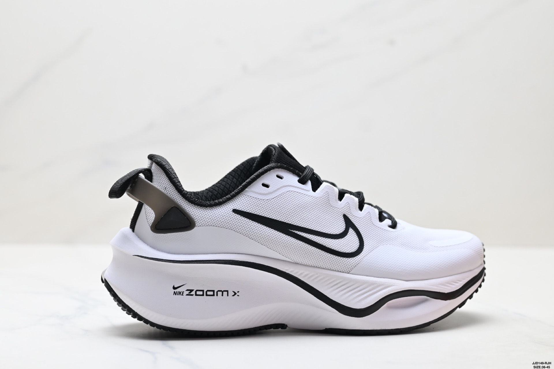 🈴💰170
真标✅Nike Air Zoomx系列 耐克 低帮马拉松休闲运动慢跑鞋
必定是官方强力主推款式 真正的Zoom缓震科技嵌入 缓震大底带公司同步定位
货号:CK4318-101
ID:JJD149-RJH