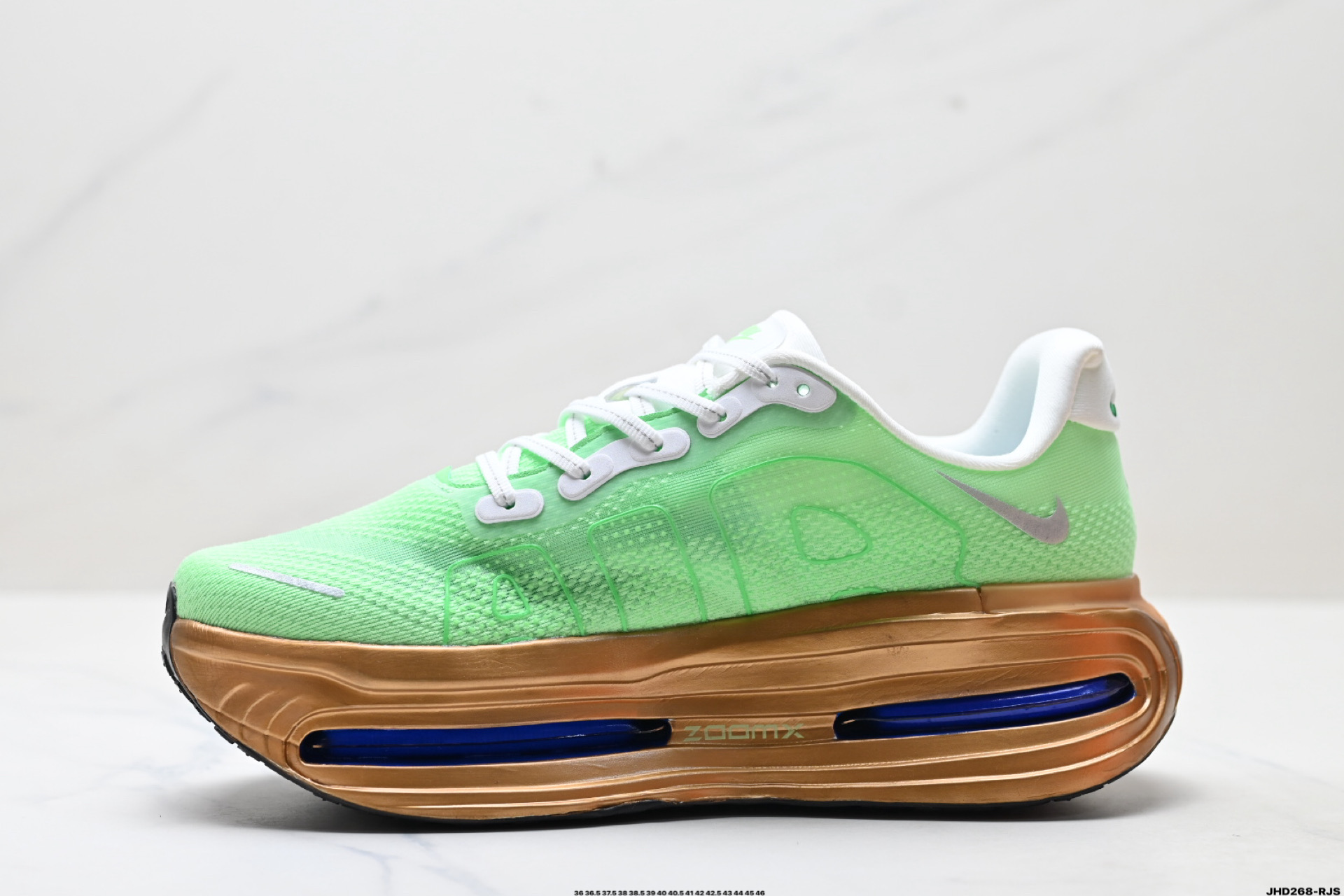 Nike VOMERO PREMIUM 耐克 舒适减震防滑 低帮跑步鞋 HQ2050-307