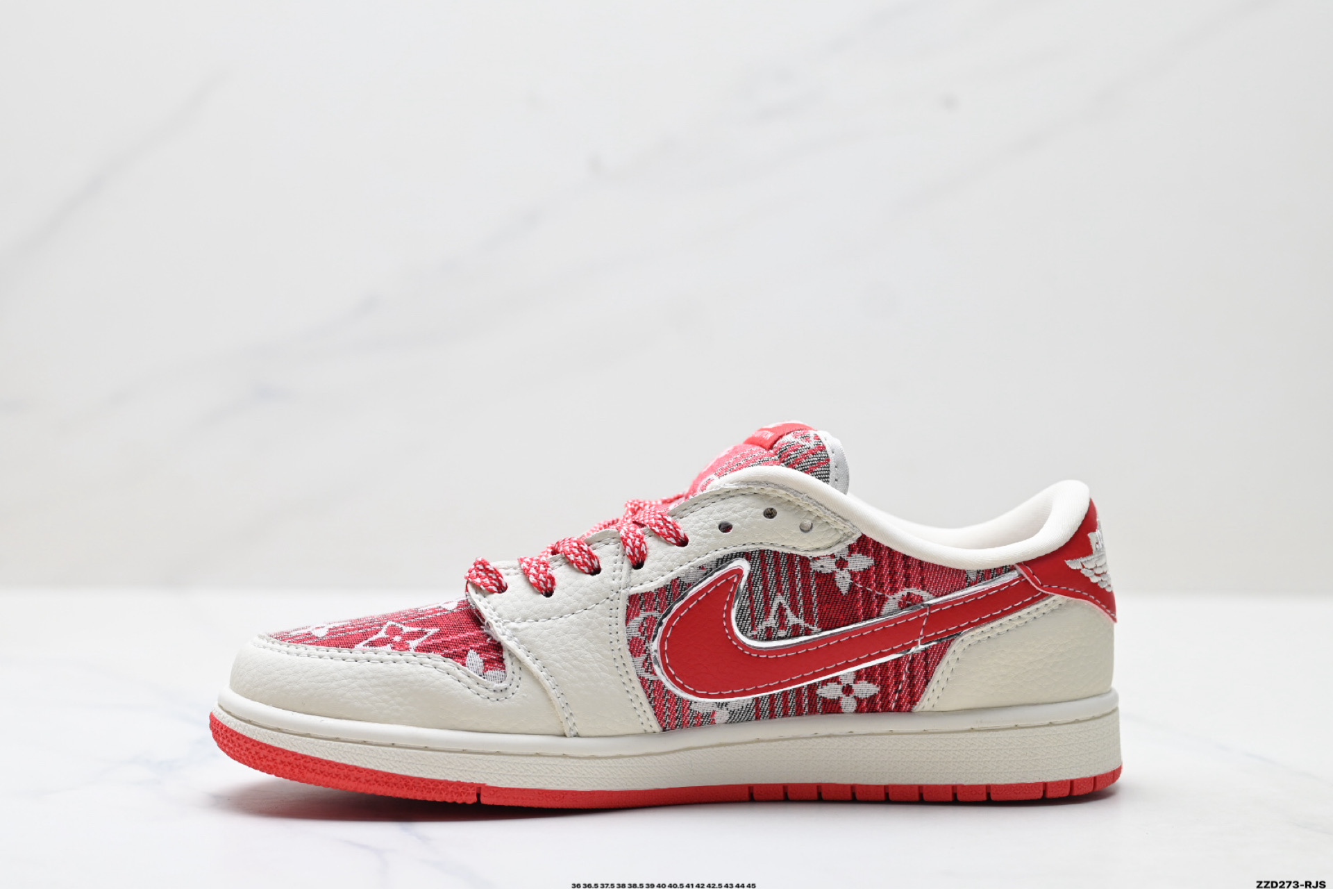 Nike Air Jordan 1 x Travis Scott AJ1倒勾 乔一倒钩 ‘DIY’定制 耐克 低帮文化篮球鞋 XS2025-067